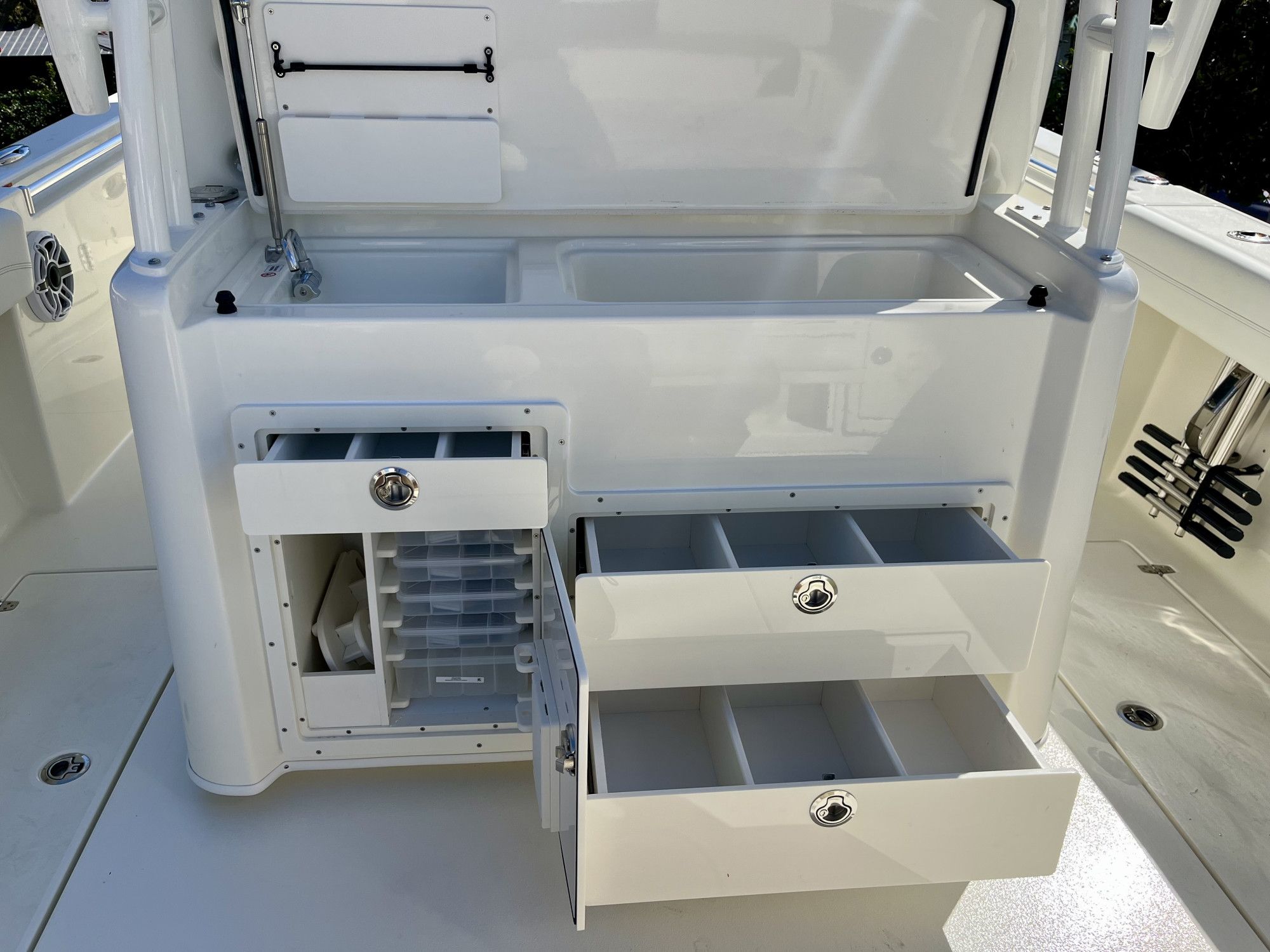2026 Cobia 350 Center Console - 12