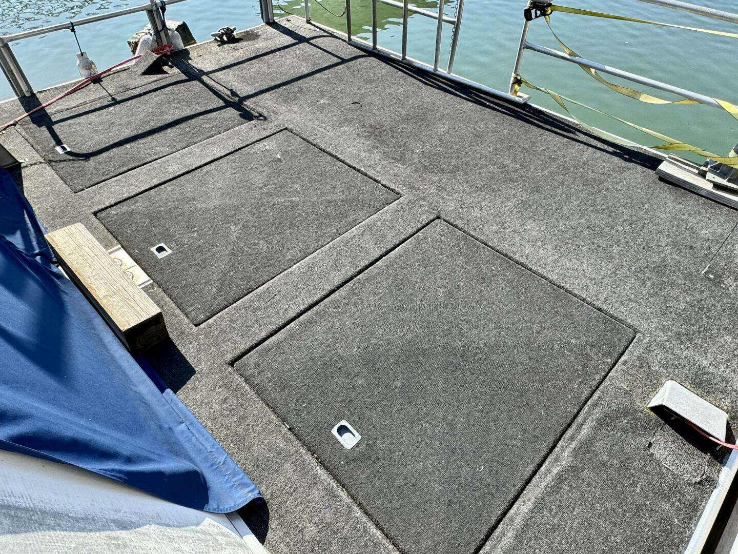 1977 Sumerset 14 x 58 Aluminum Hull Houseboat with Catwalks - Image 71