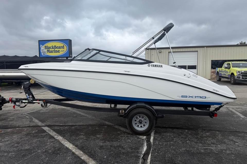 2026 Yamaha Boats SX190