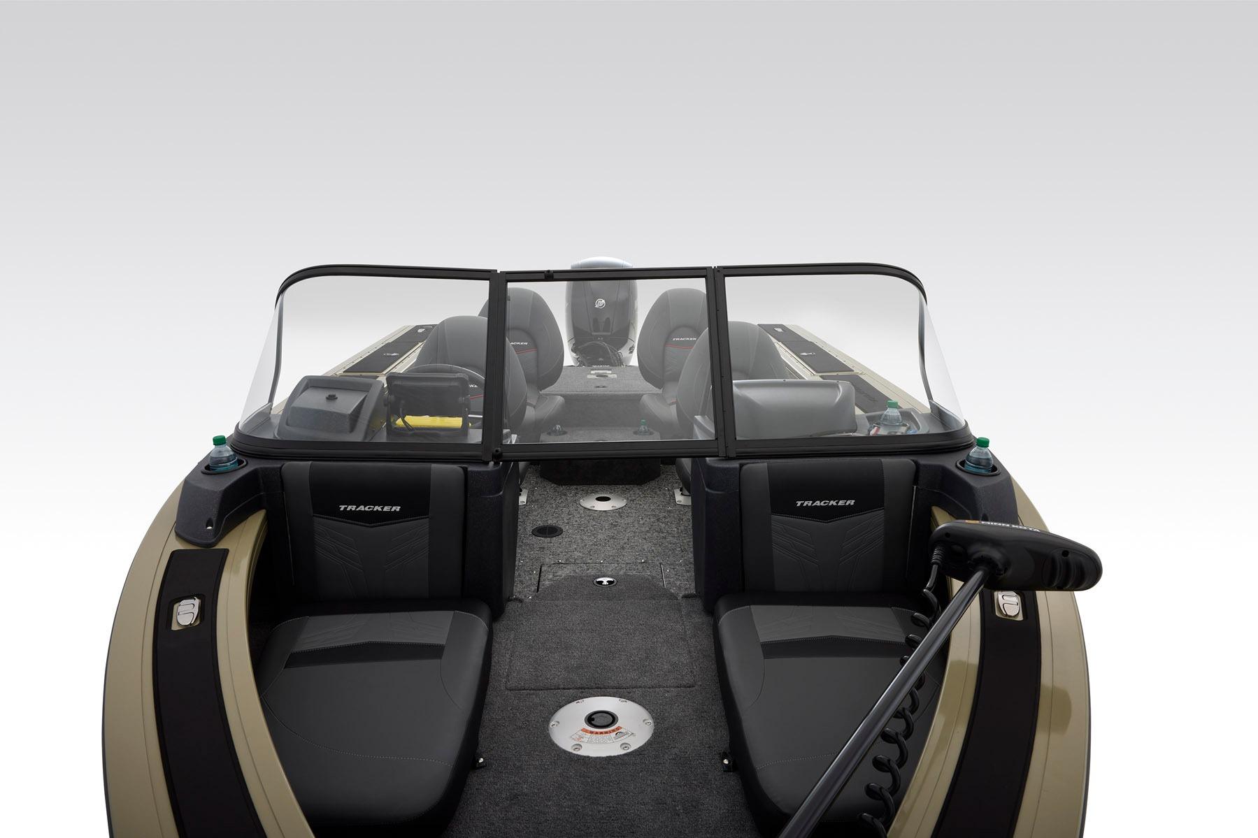 2026 Tracker Targa V-18 Combo - 30