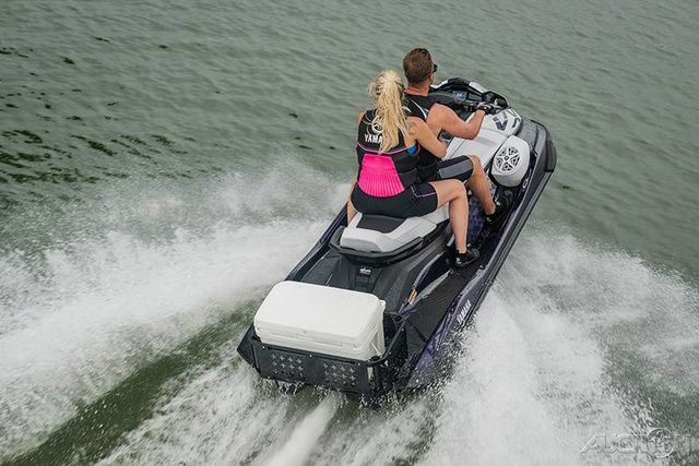 2026 Yamaha WaveRunner VX Cruiser HO - 4