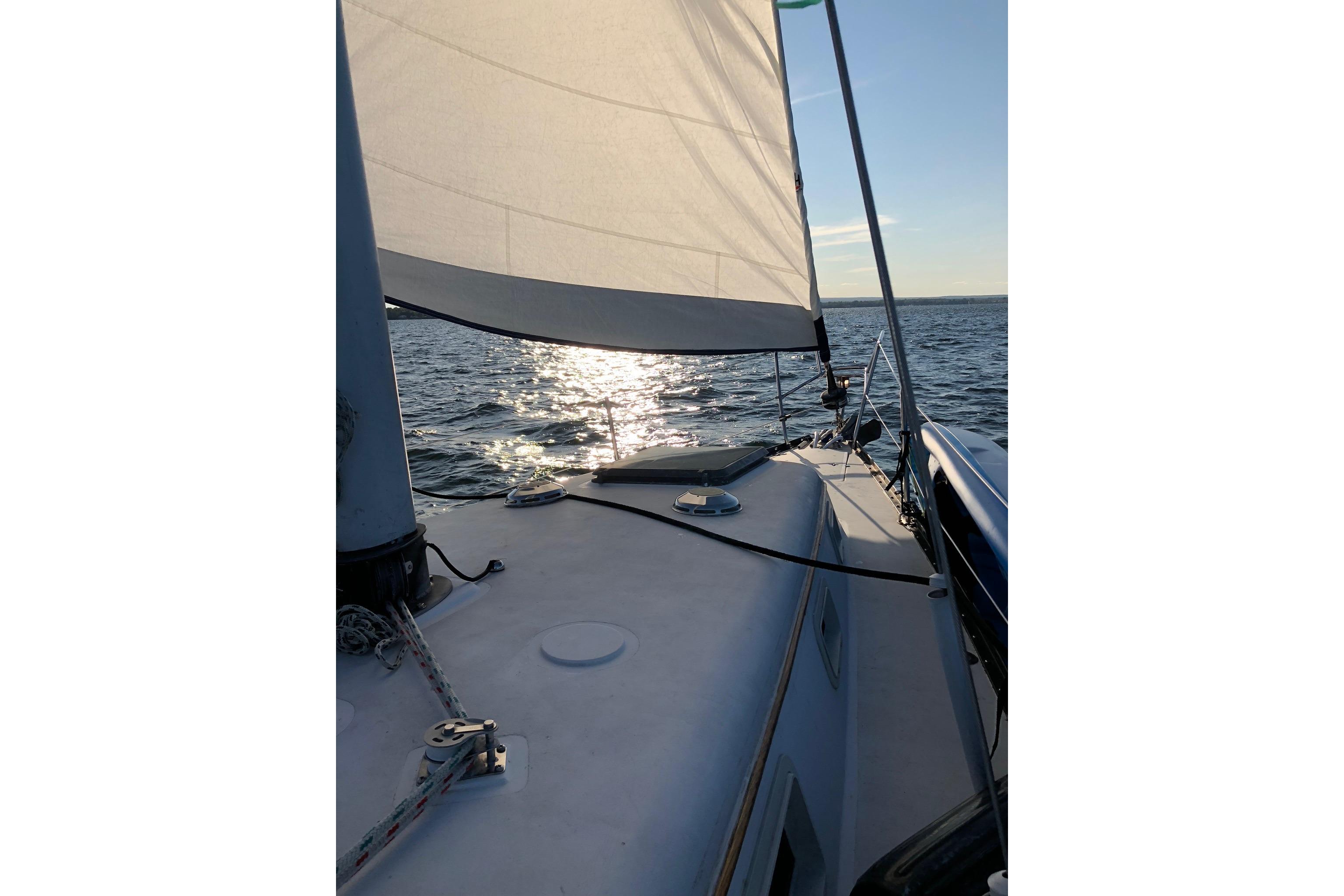 1984 Hunter 34