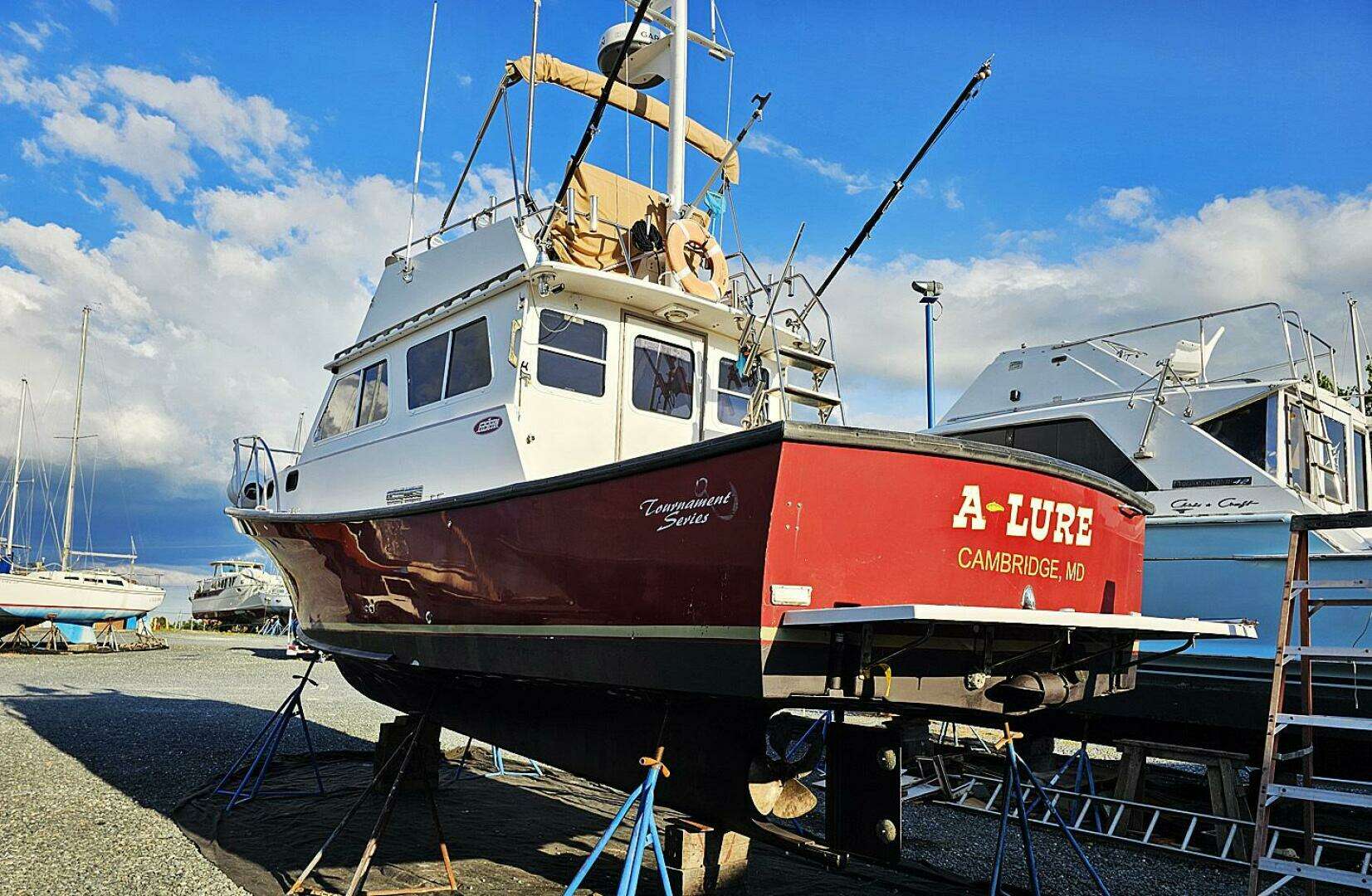 2010 Eastern Casco Bay 35 Flybridge - Image 2