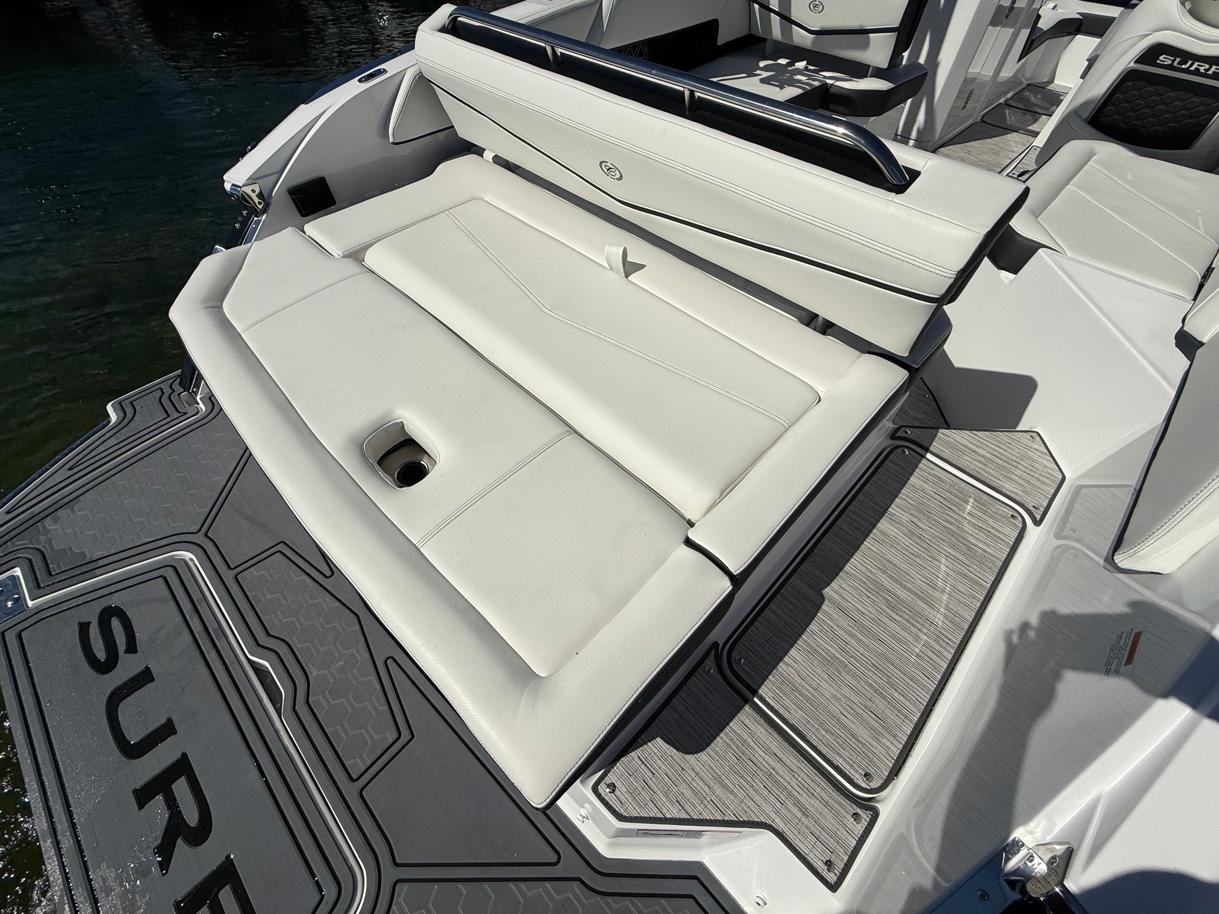 2026 Cobalt R6 Surf - 8
