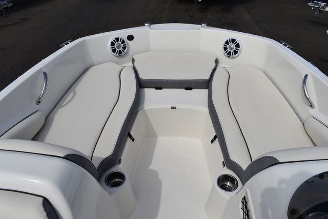 2024 Stingray 182 SC - 38