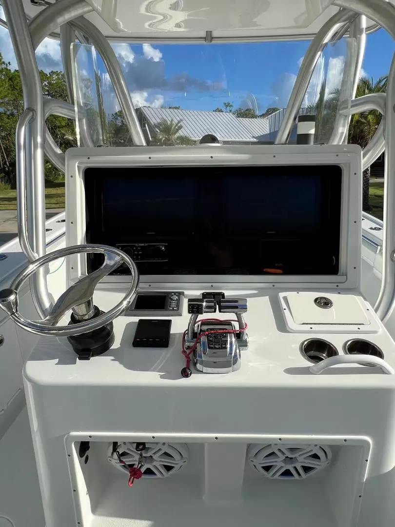 2016 Yellowfin Center Console - Image 12