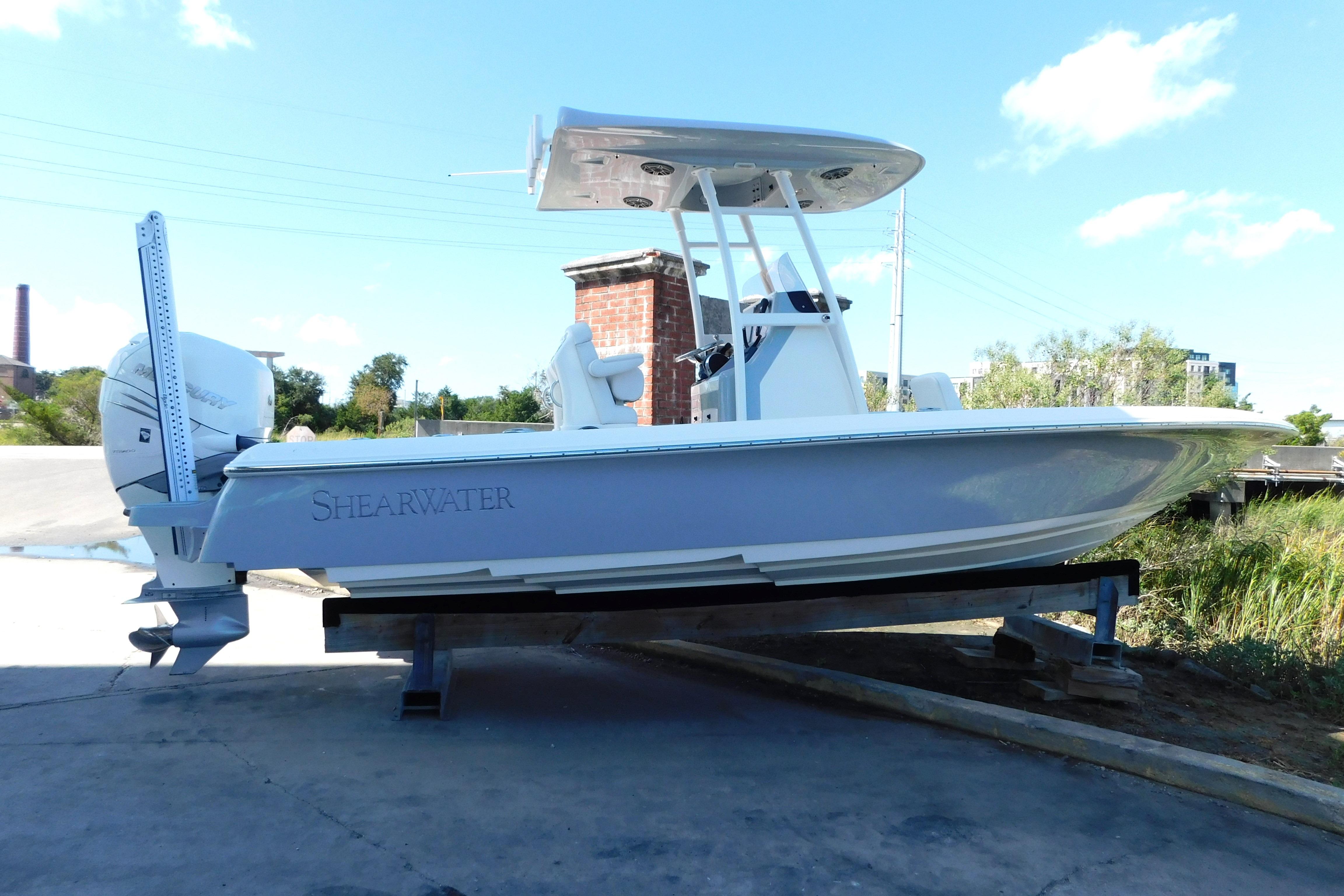 2022 ShearWater 250 XTE