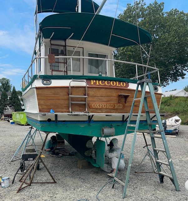 Grand Banks 32 Sedan 1980 on stands for maintenance.