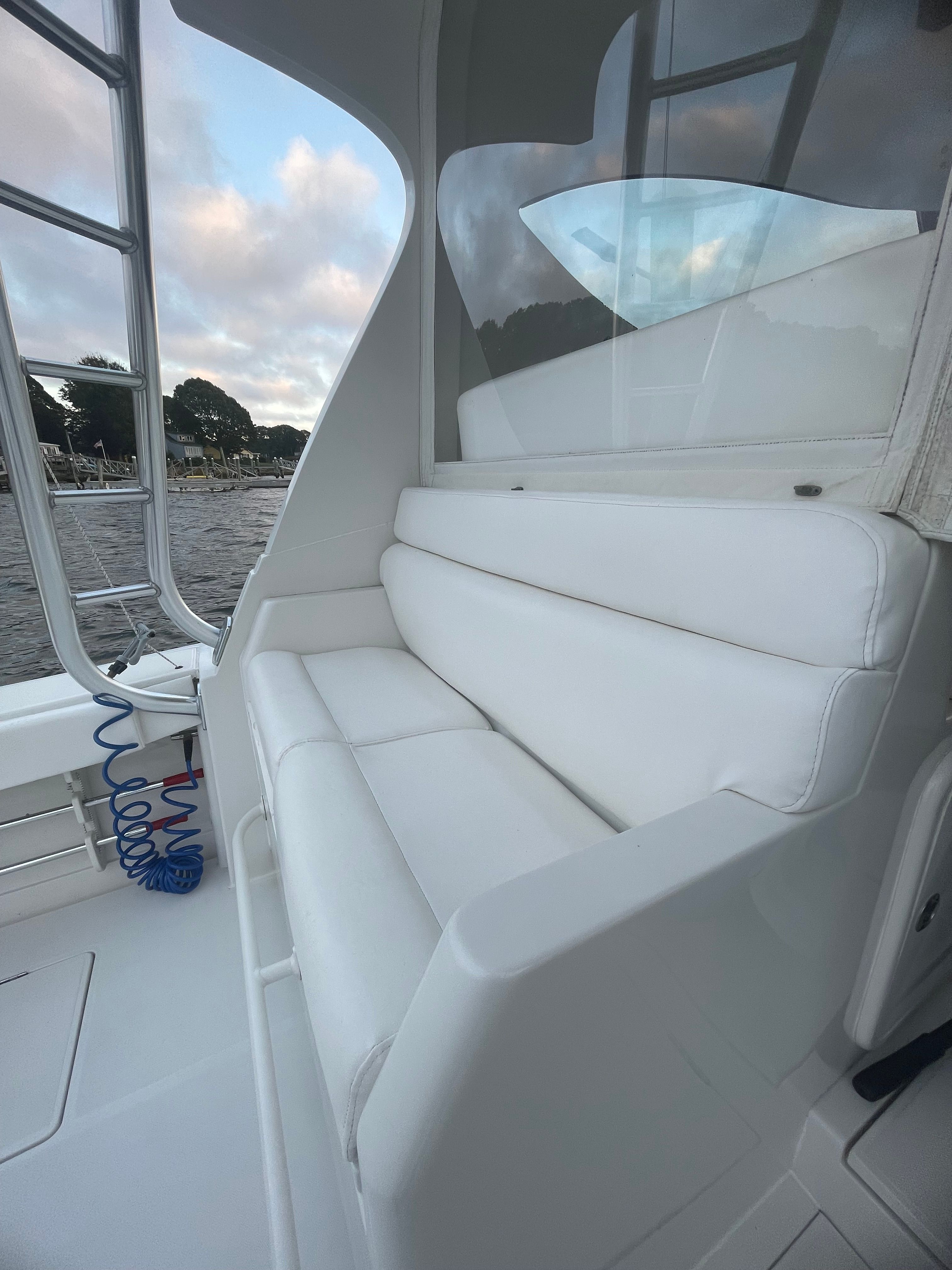 2015 Jupiter 41 SB - 11