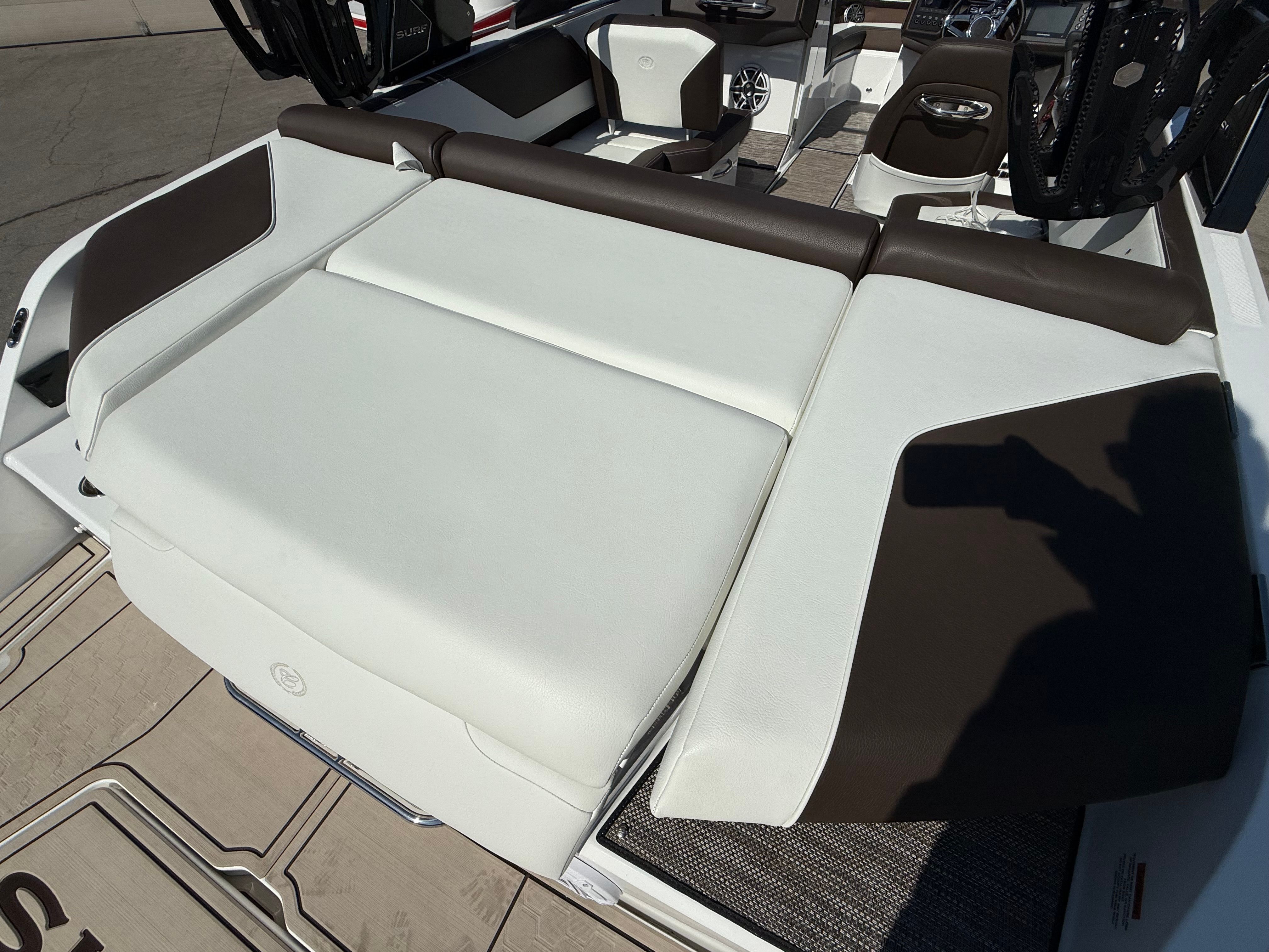 2025 Cobalt CS23 Surf - 4