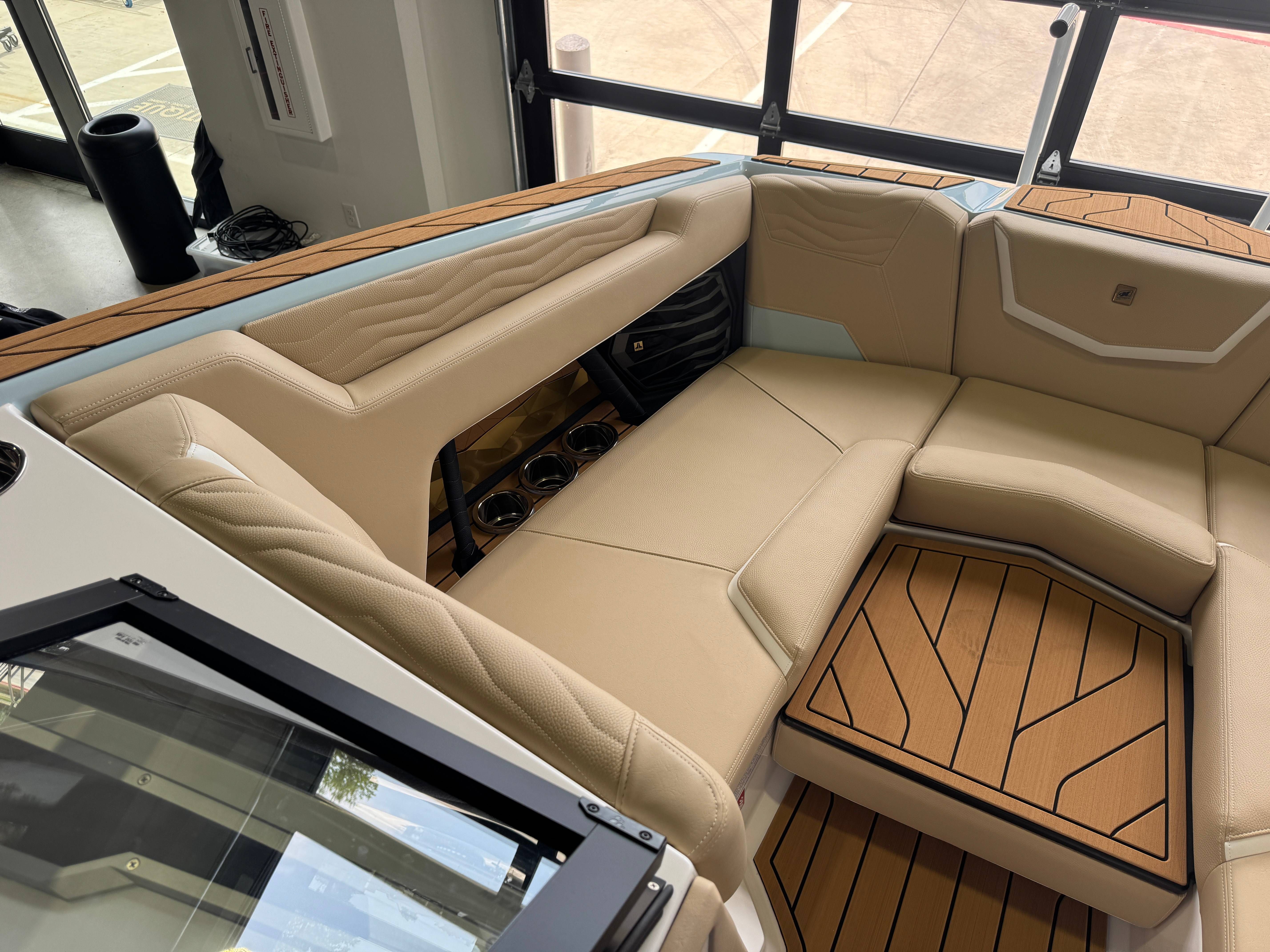 2026 Nautique Super Air Nautique G23 - 19