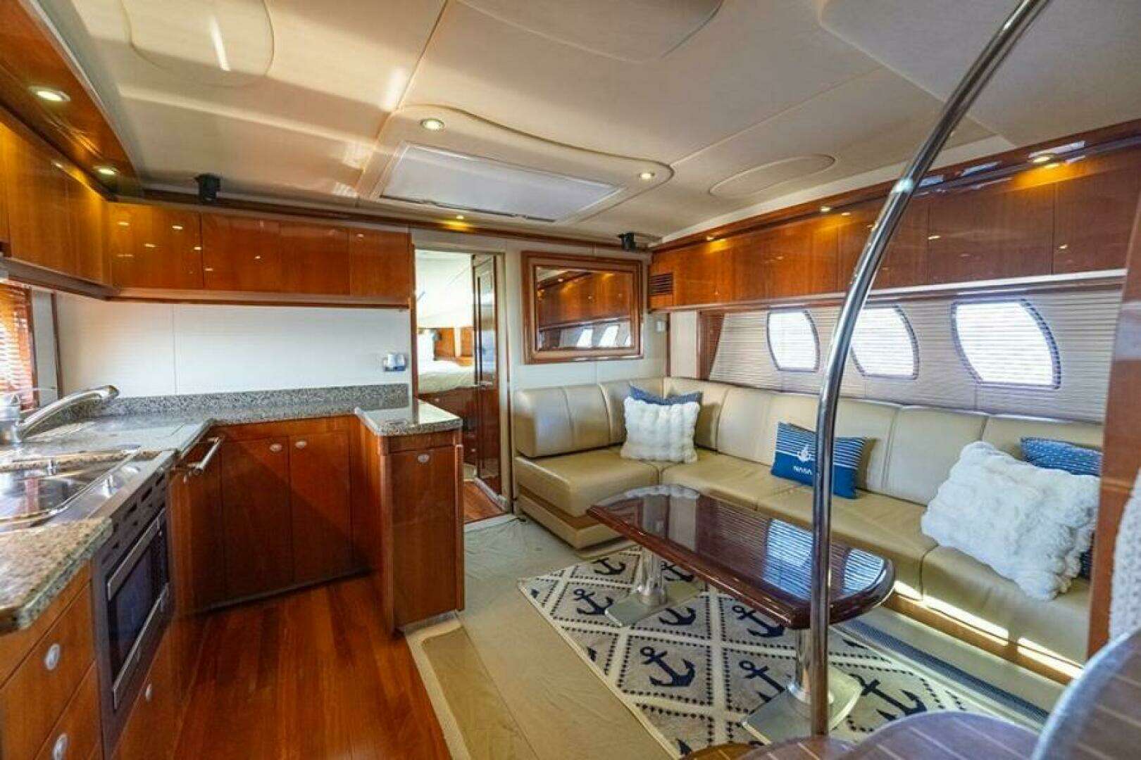 2007 Sea Ray 48 Sundancer - Image 23