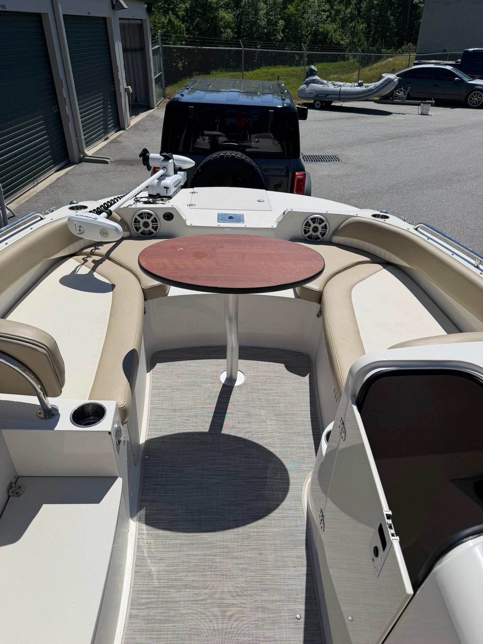 2018 Stingray 212 SC - 7