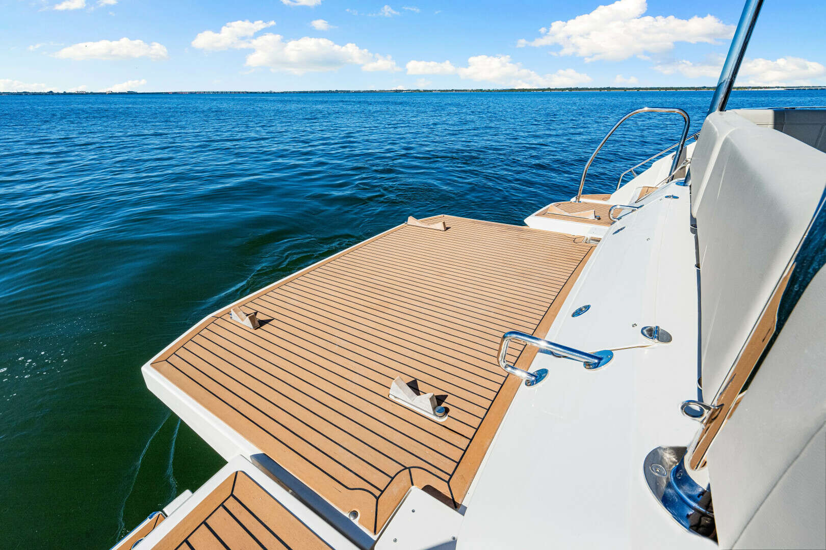 2022 Aquila 54 Yacht - Image 37