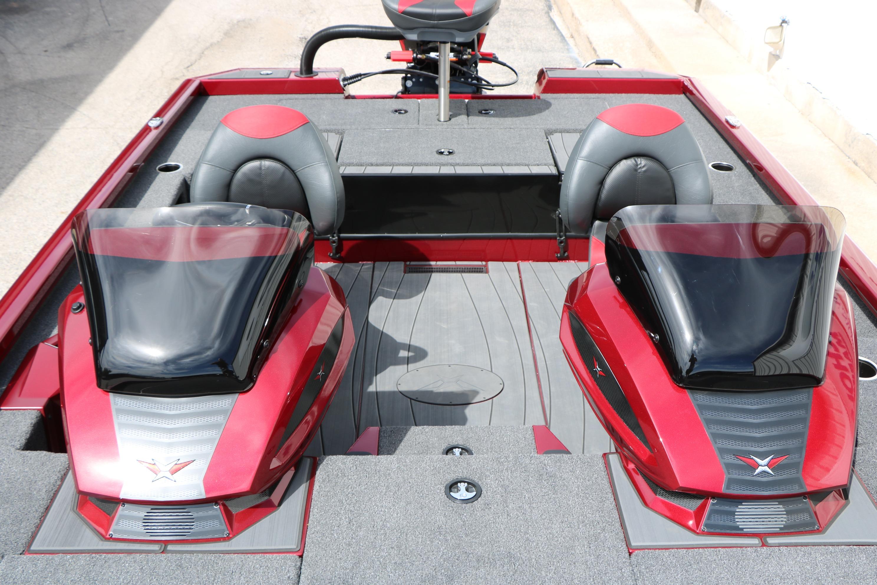 2026 Vexus AVX 1985s boat interior with dual seats and sleek design.