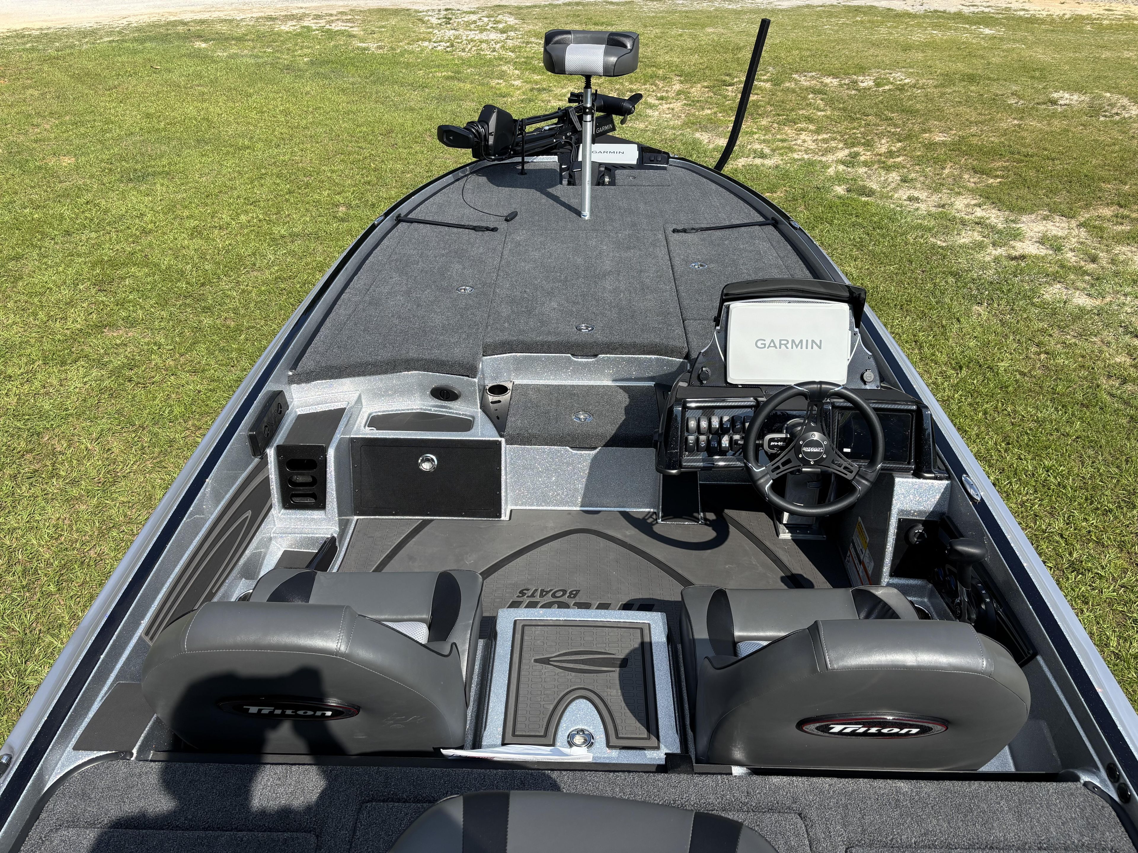 2025 Triton XP Patriot 21 - 9