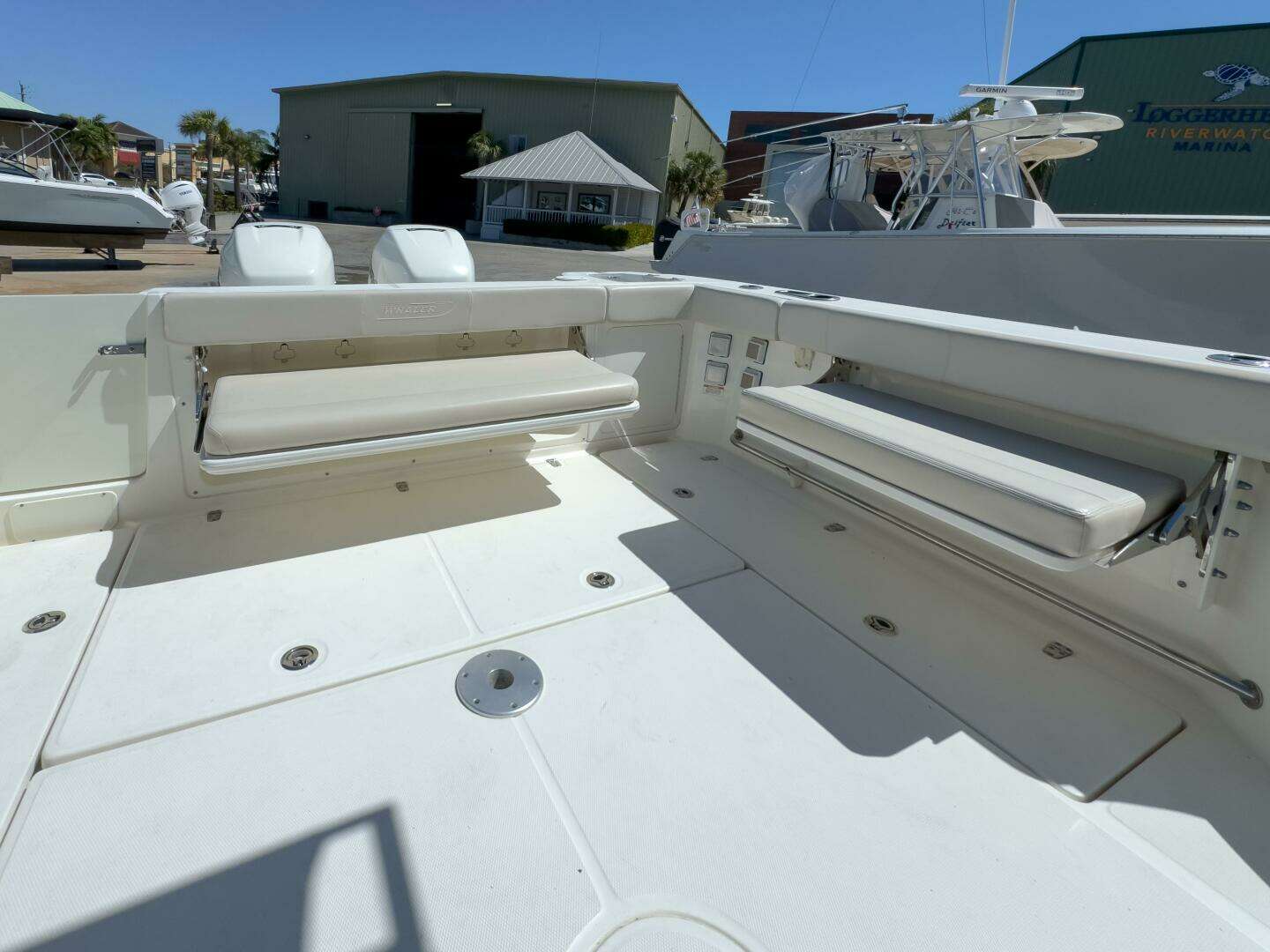 2018 Boston Whaler 315 Conquest - Image 13