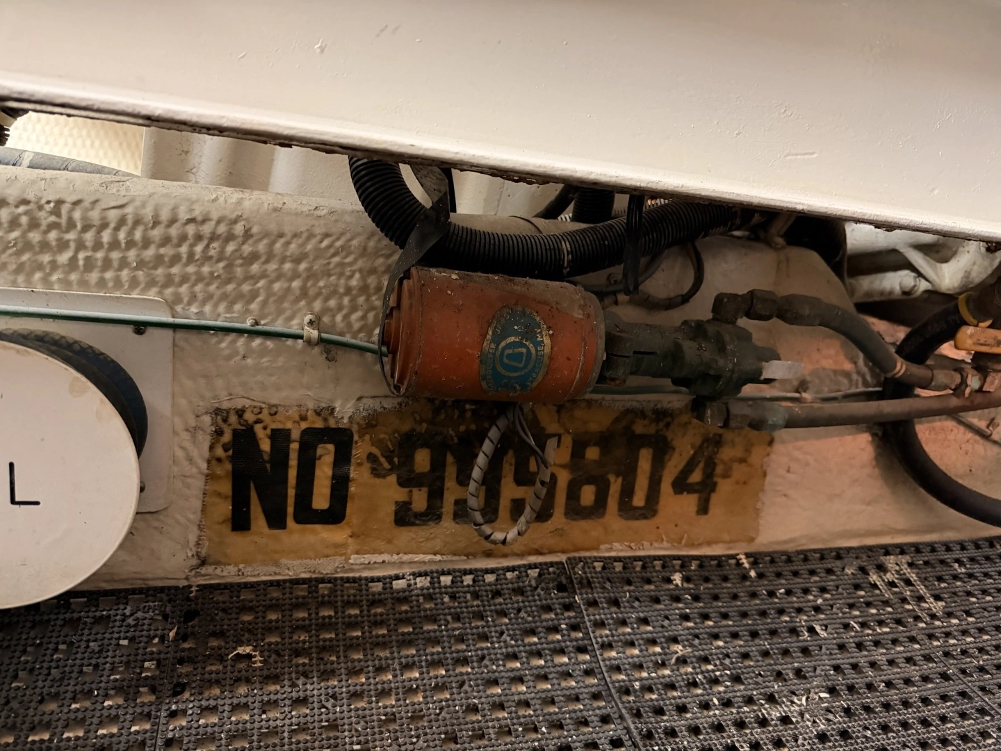 1994 Viking 50 Convertible - Image 31