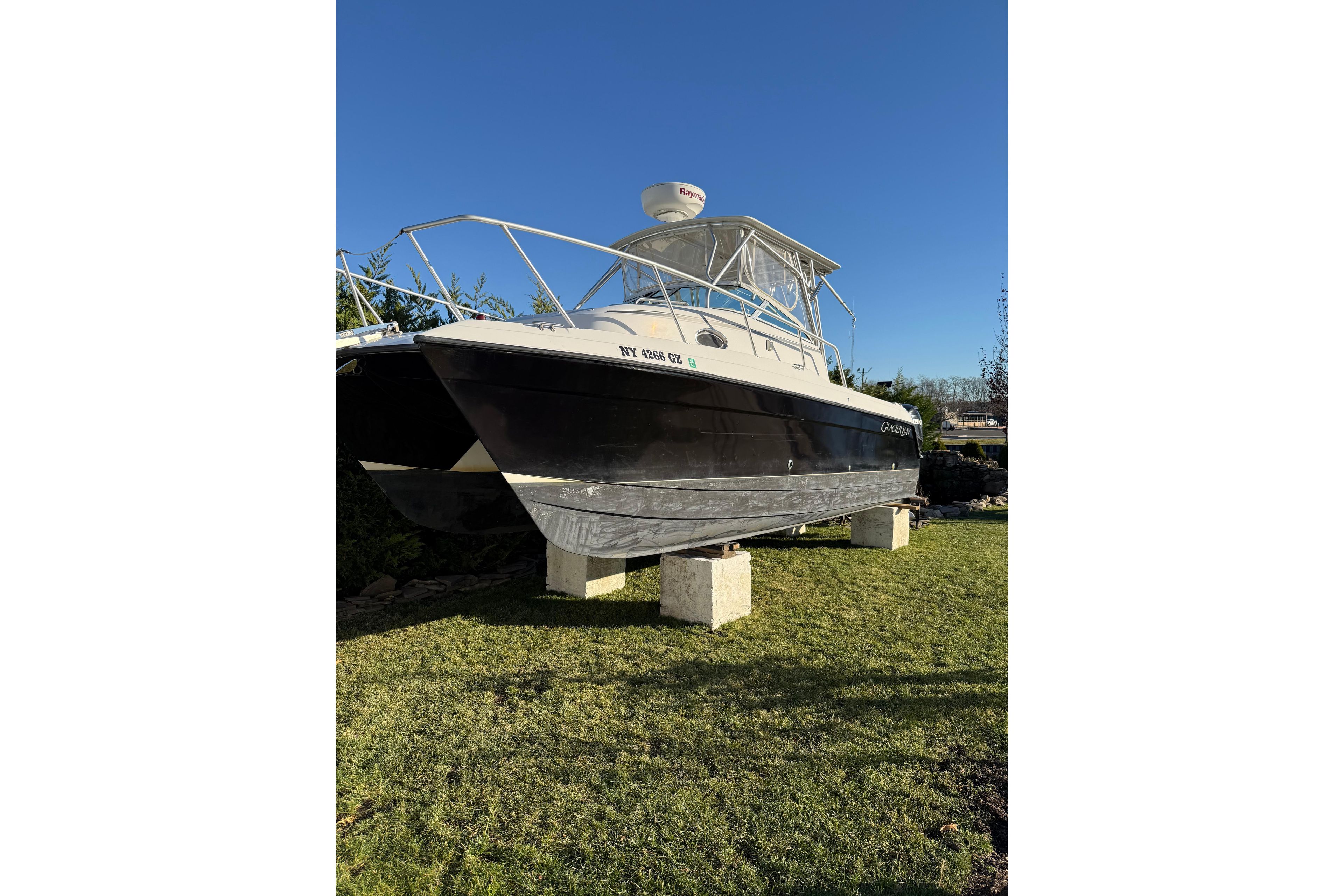 2005 Glacier Bay 2670 Isle Runner
