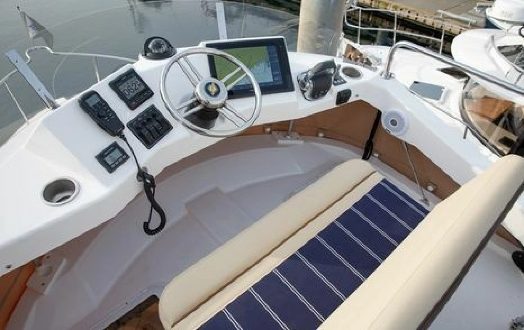 2016 Ranger Tugs 31 Tug - Image 10