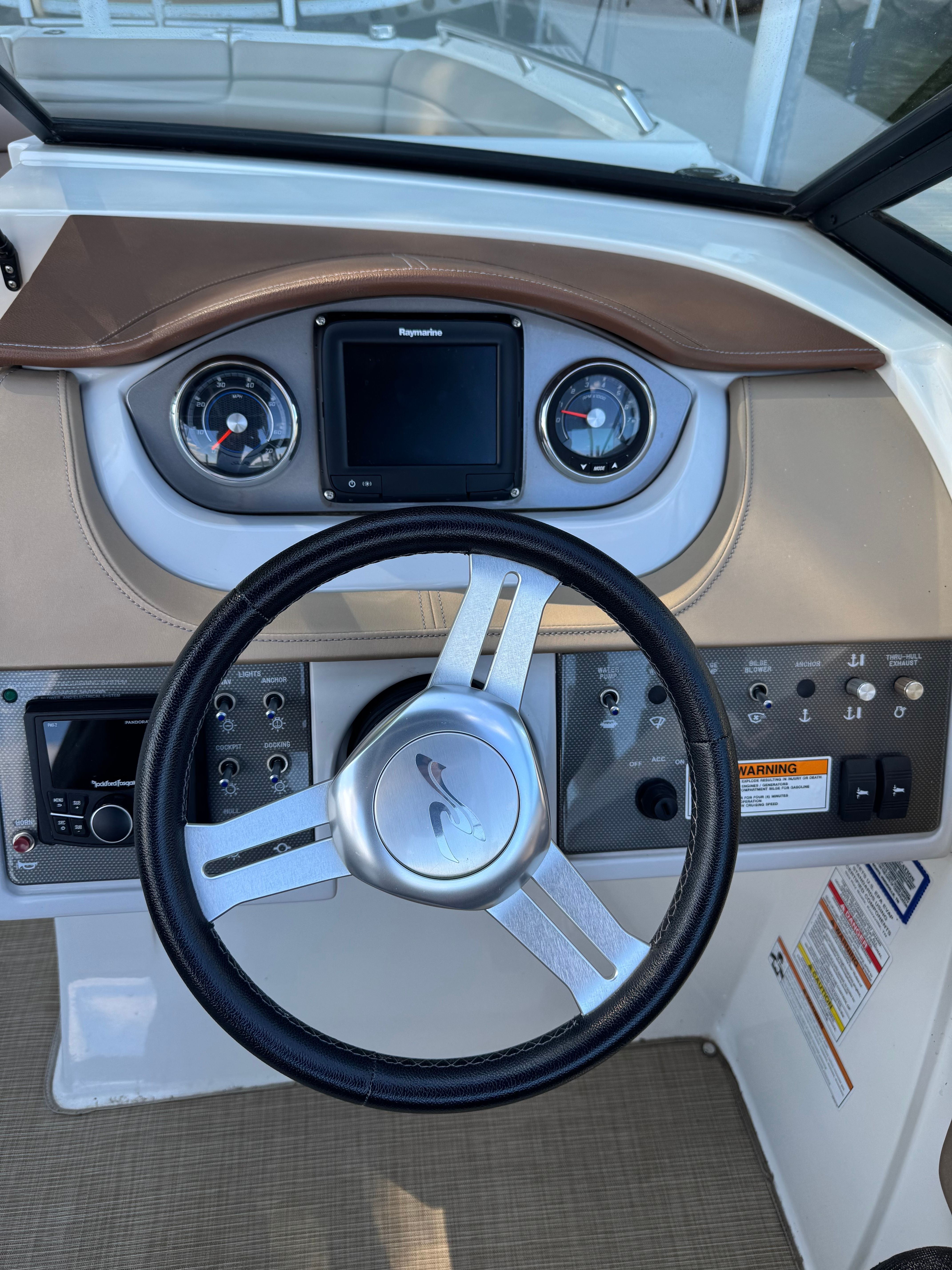2017 Sea Ray SDX 270 - 7