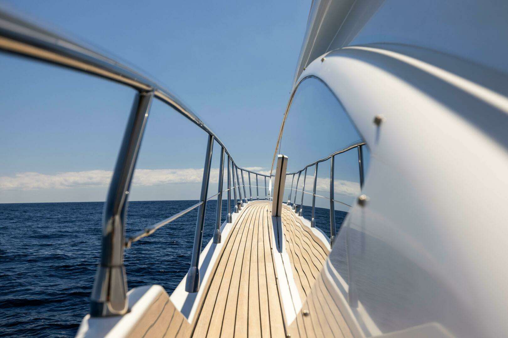 2015 Azimut 64 Flybridge - Image 38