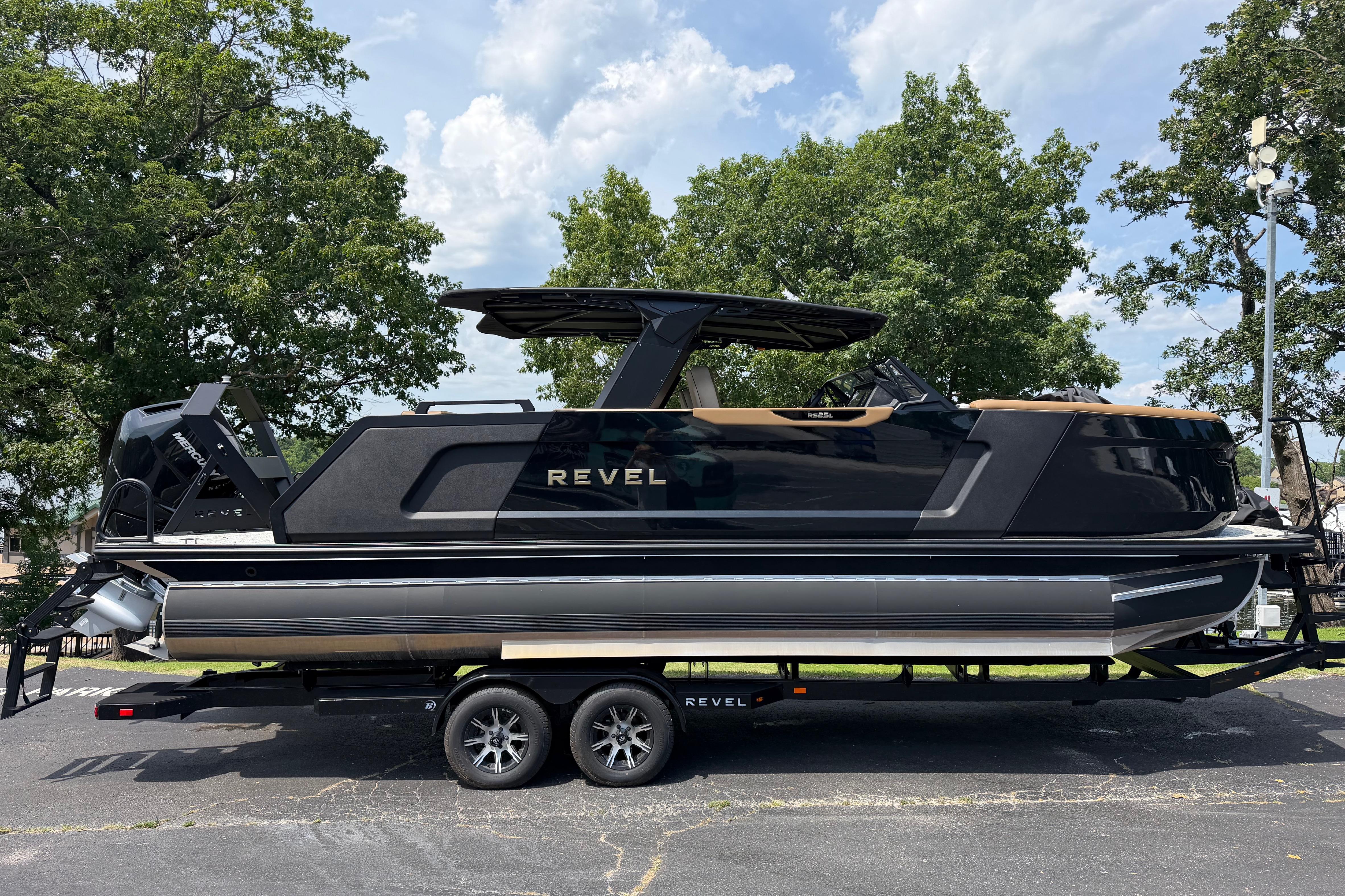 2026 Revel RS25L