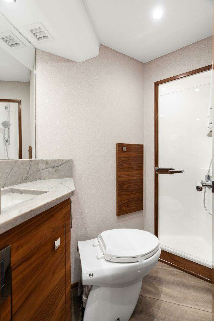 2026 Viking 74 Convertible - Image 24
