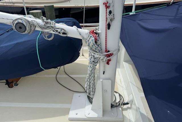 1986 Kadey-Krogen 42 sailboat deck with rigging and ropes.