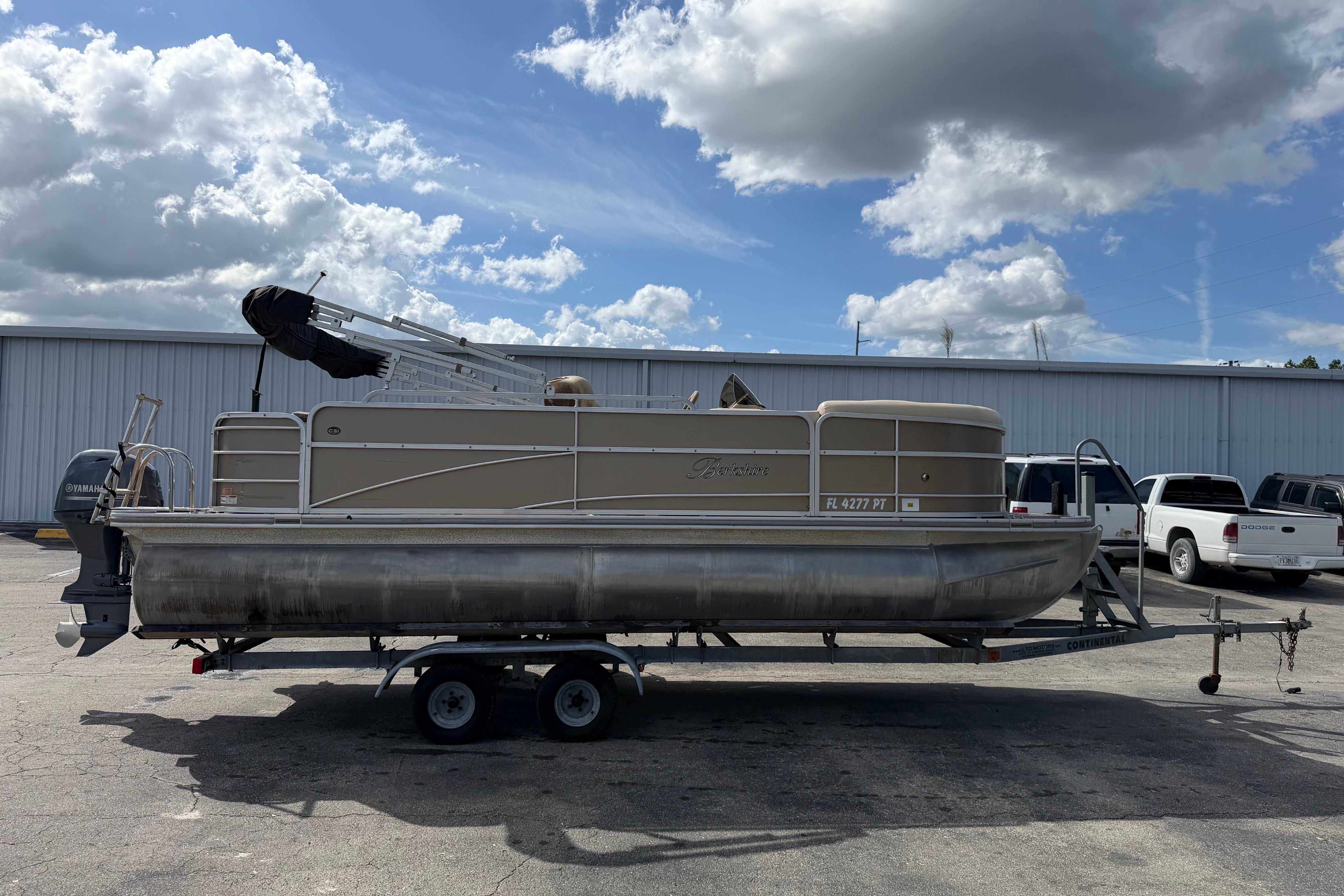 2013 Berkshire 211RFC CTS