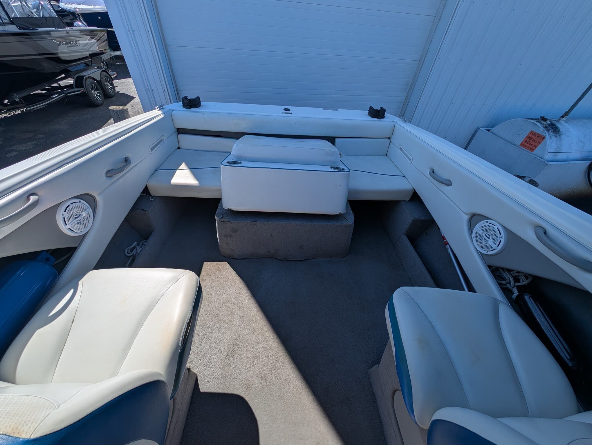 2006 Bayliner Capri Cuddy - 9
