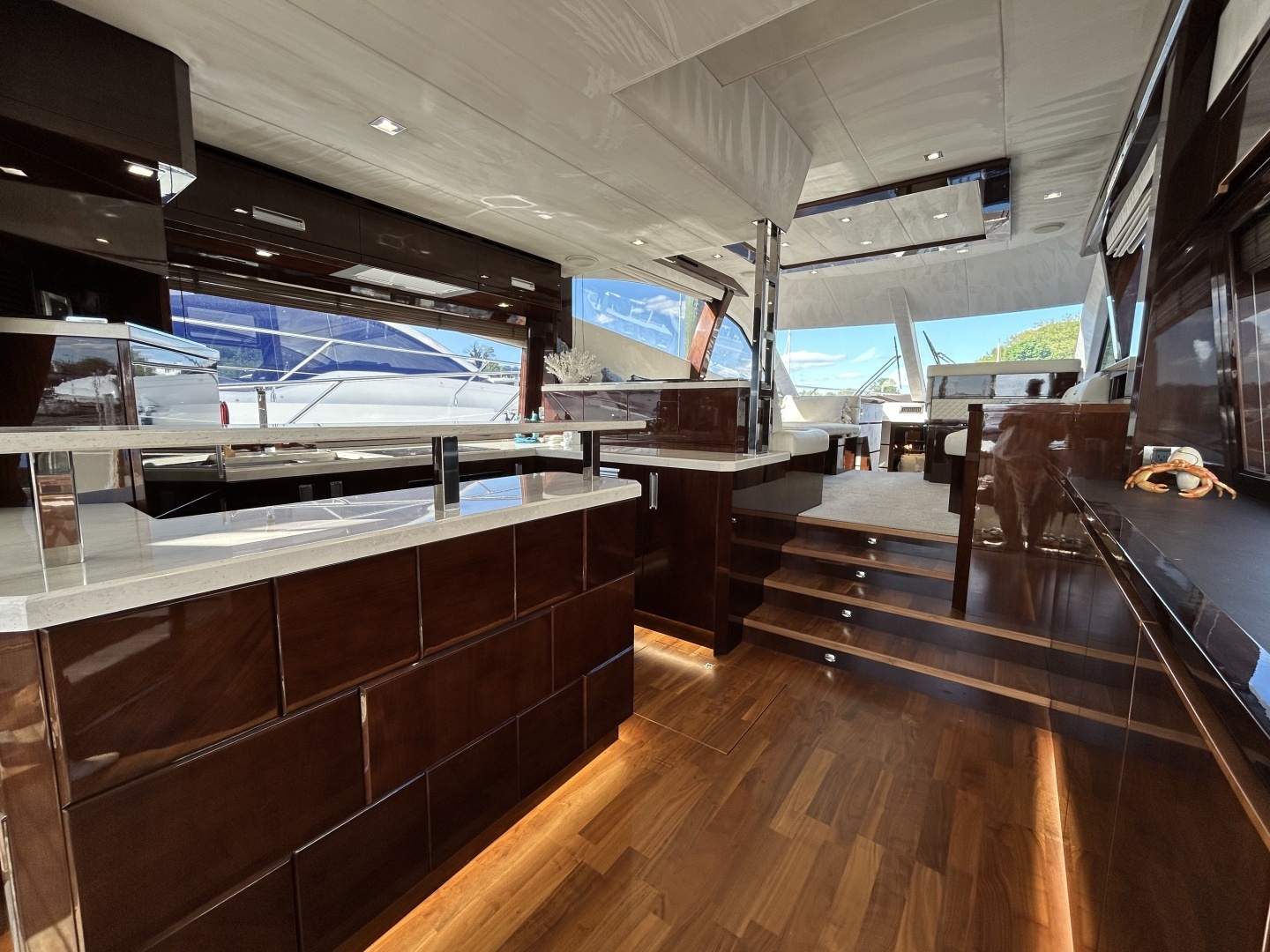 2019 Galeon 550 FLY - Image 7