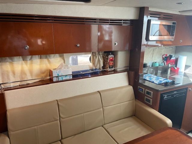 2014 Sea Ray Sundancer 350 - 10