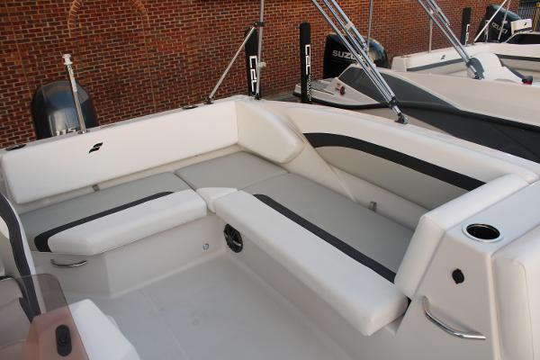 2024 Starcraft 171 SVX boat interior with white and black seating, showcasing modern design.