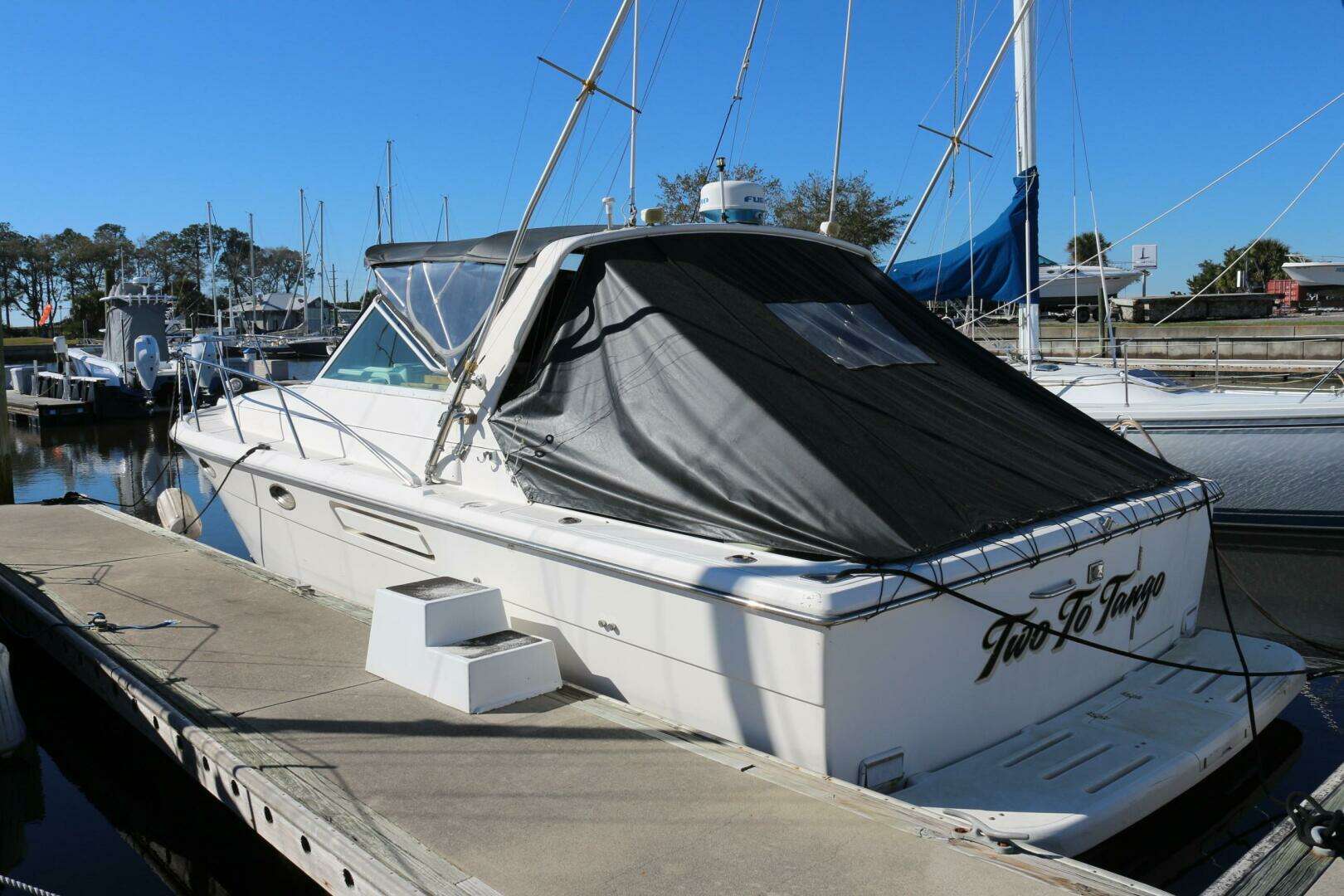1995 Tiara Yachts 3400 Open - Image 6