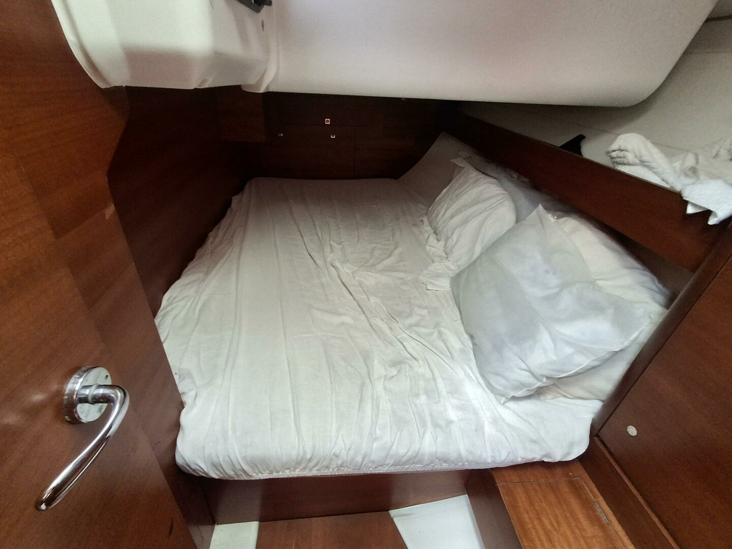 2015 Dufour 382 Grand Large - Image 12