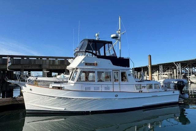 2000 Grand Banks 36 Classic