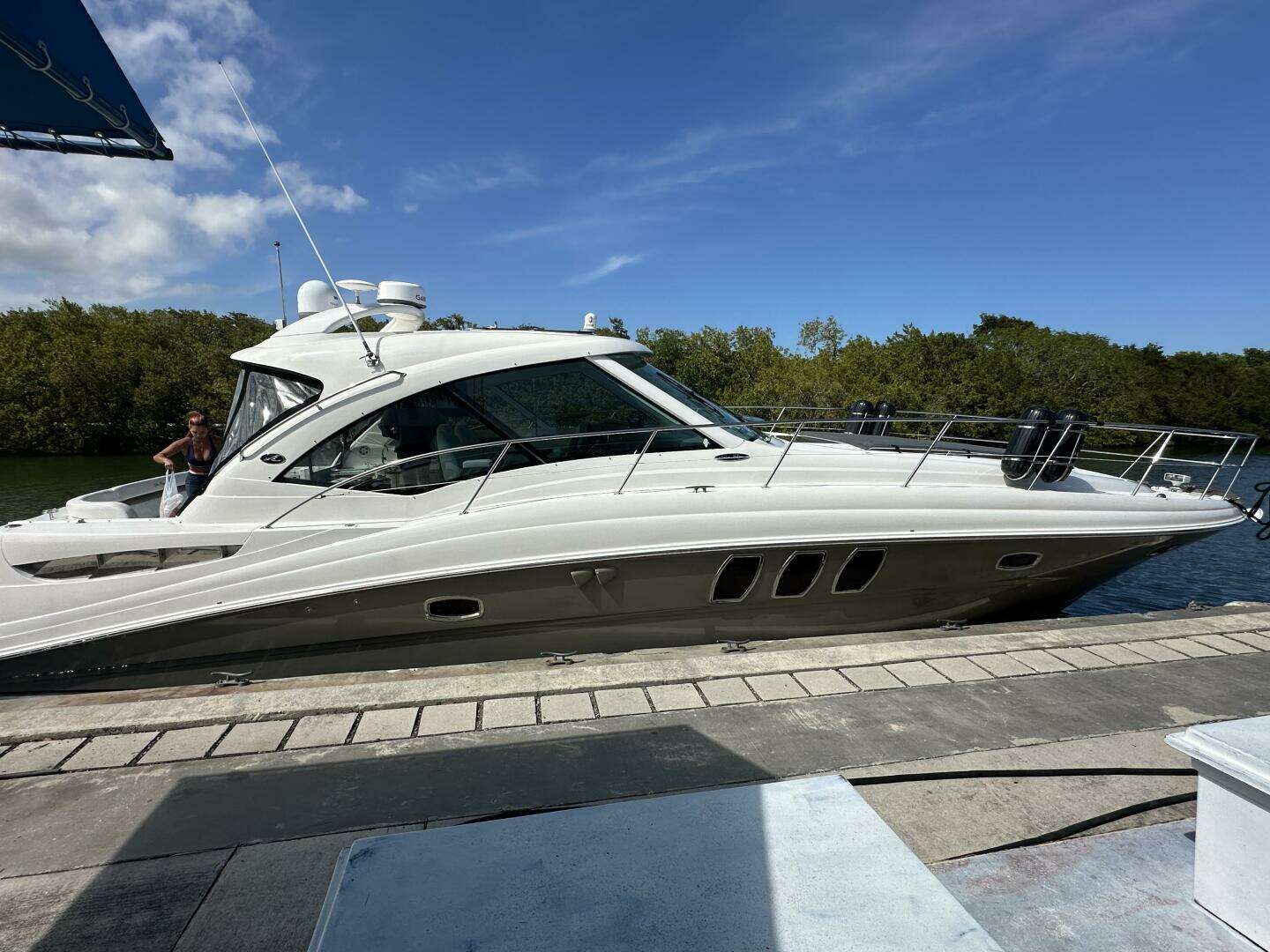 2005 Sea Ray — - Image 8
