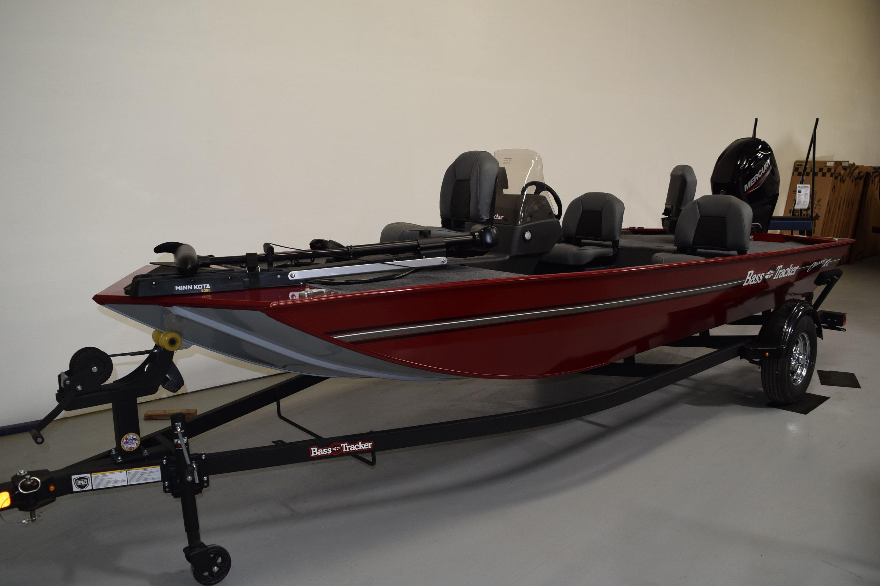 2026 Tracker Bass Tracker Classic XL