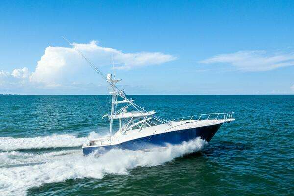 2006 Cabo 45 Express