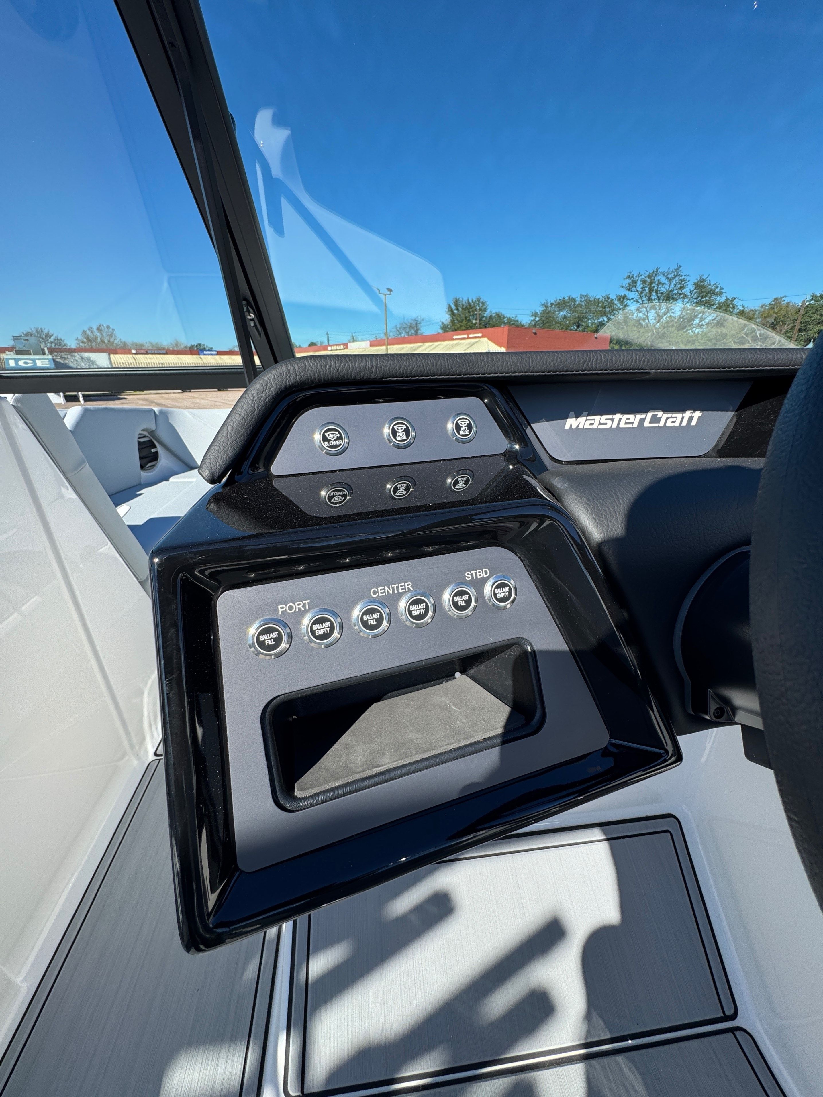 2026 MasterCraft NXT24 - 16