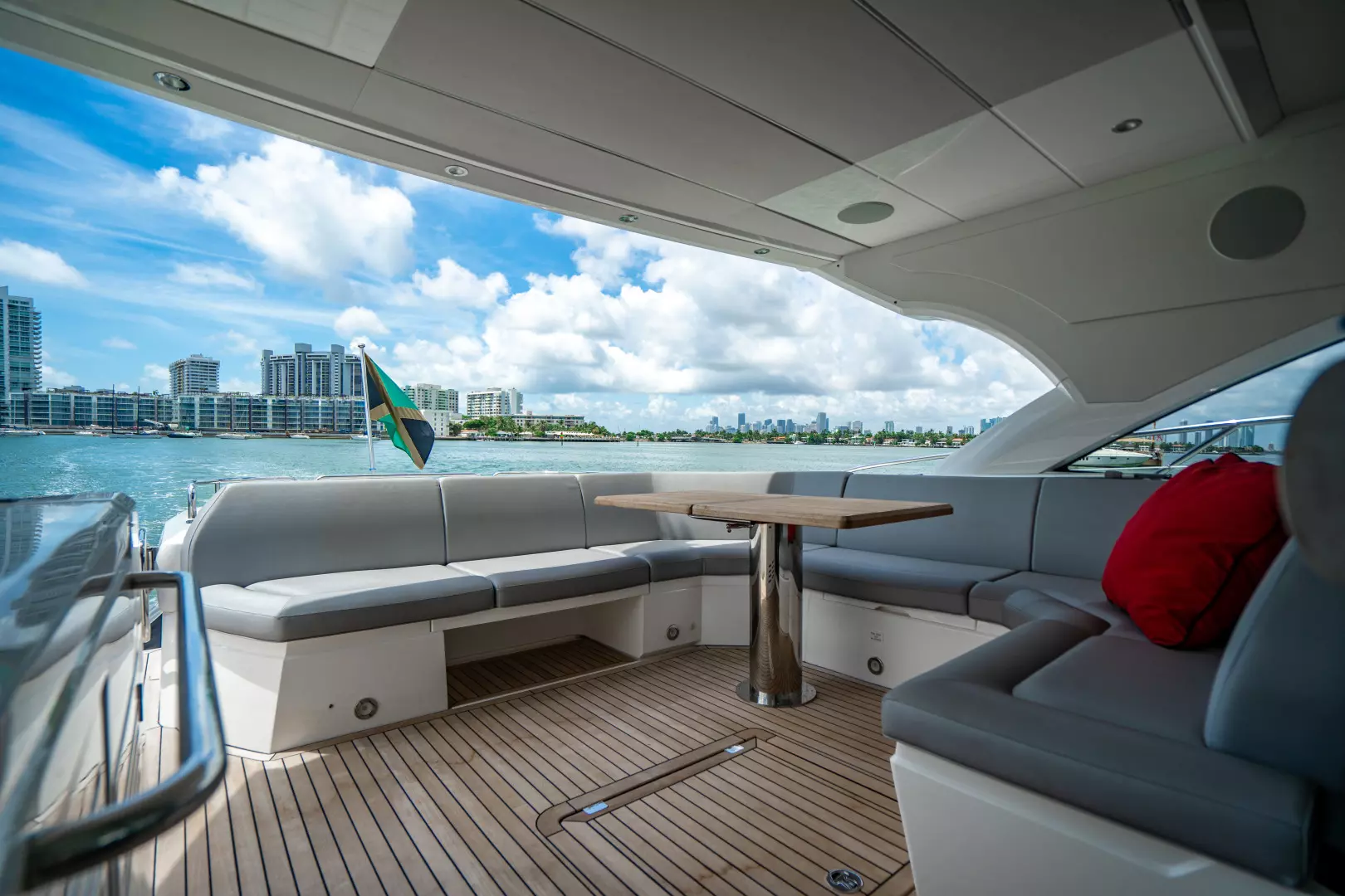 2019 Sunseeker Predator - Image 20
