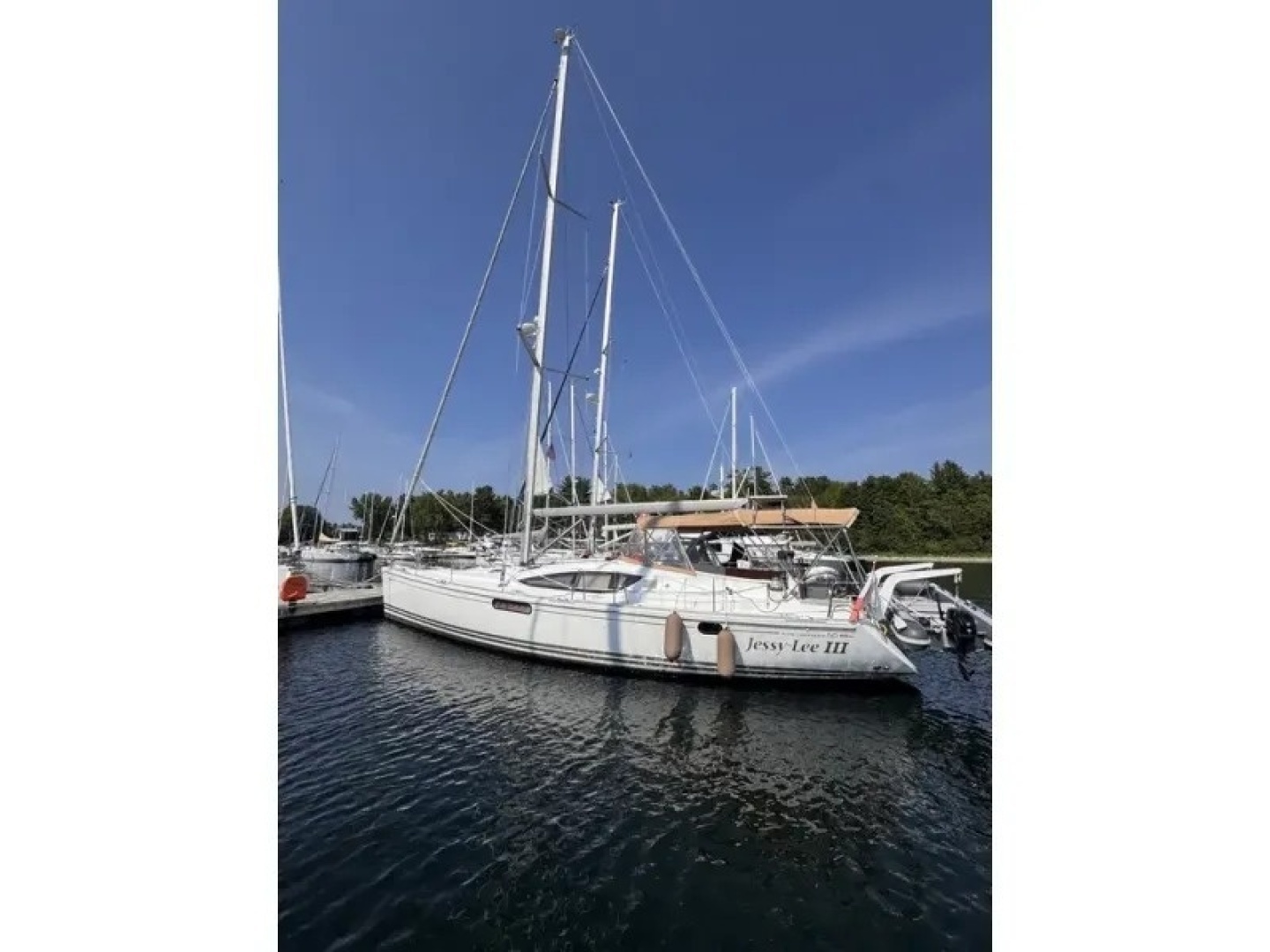 2011 Jeanneau 50 Deck Saloon - Image 7