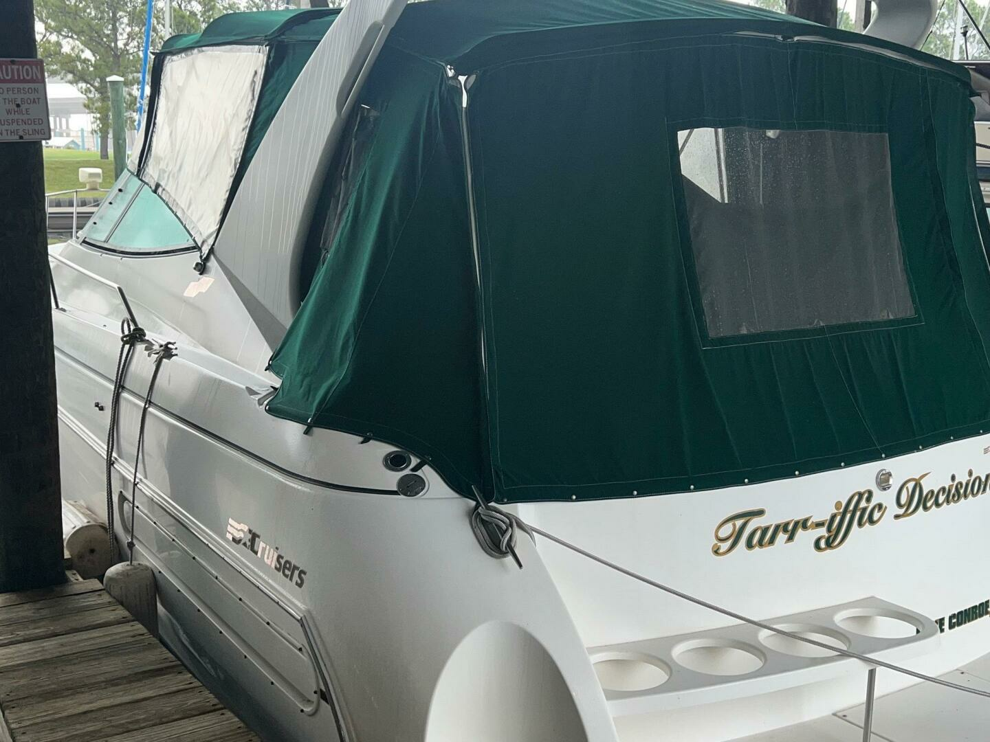 1997 Cruisers Yachts 3575 - Image 2