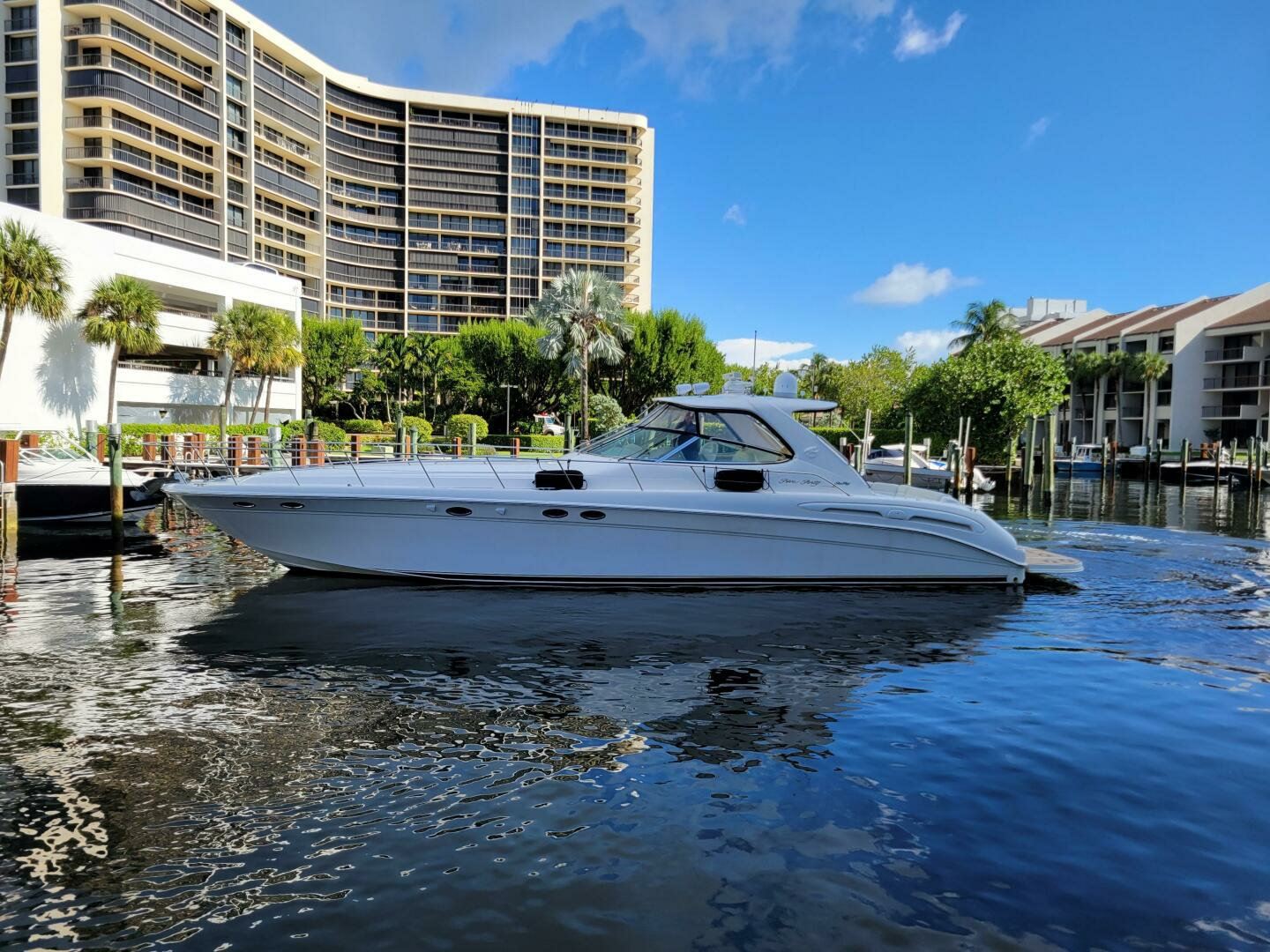2000 Sea Ray 540 Sundancer - Image 5