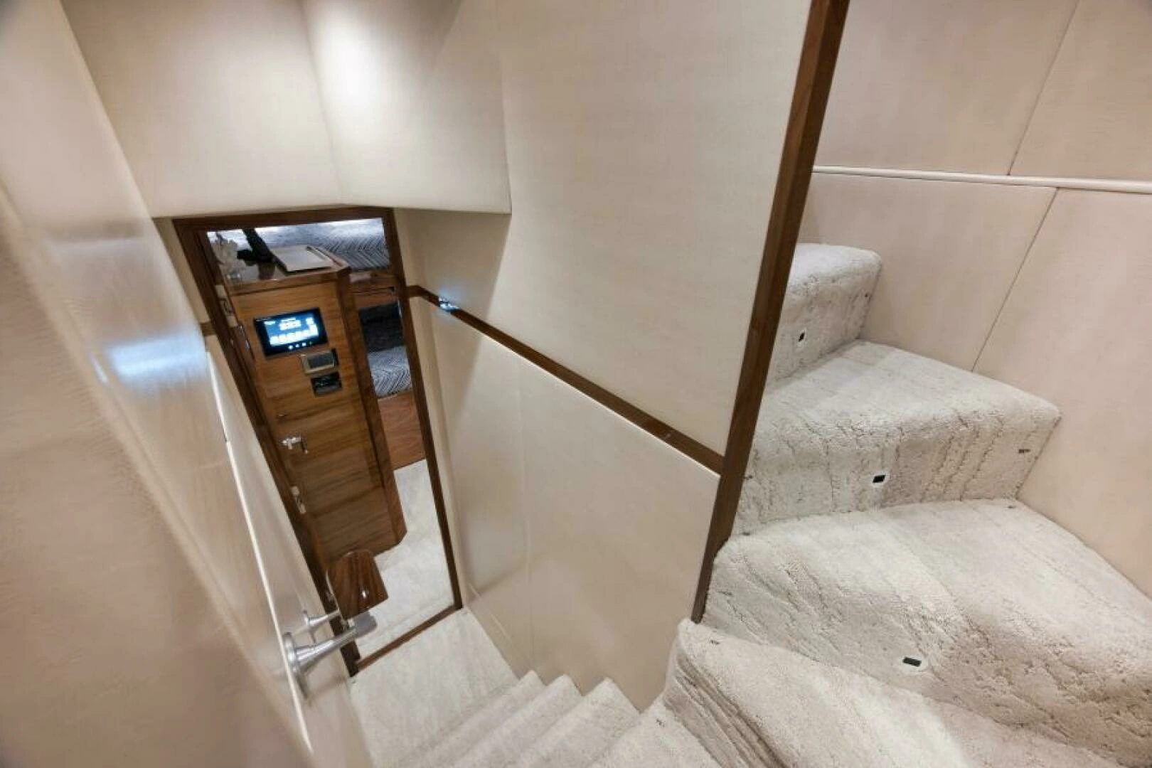 2024 Viking 68 Convertible - Image 41