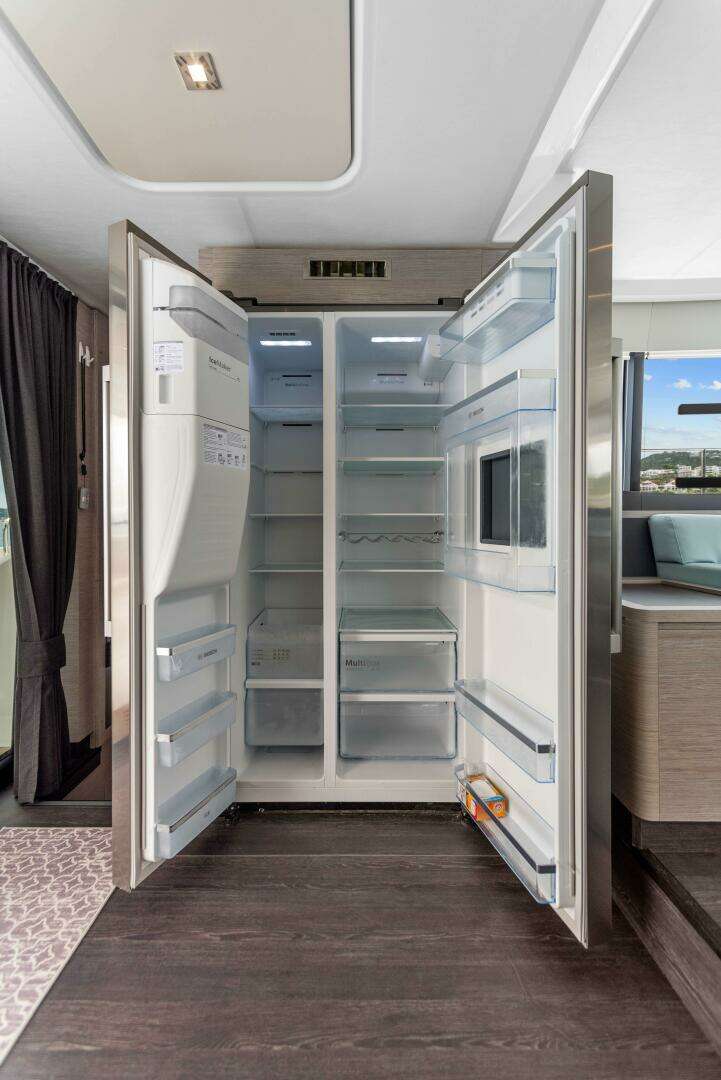 2024 Fountaine Pajot — - Image 33