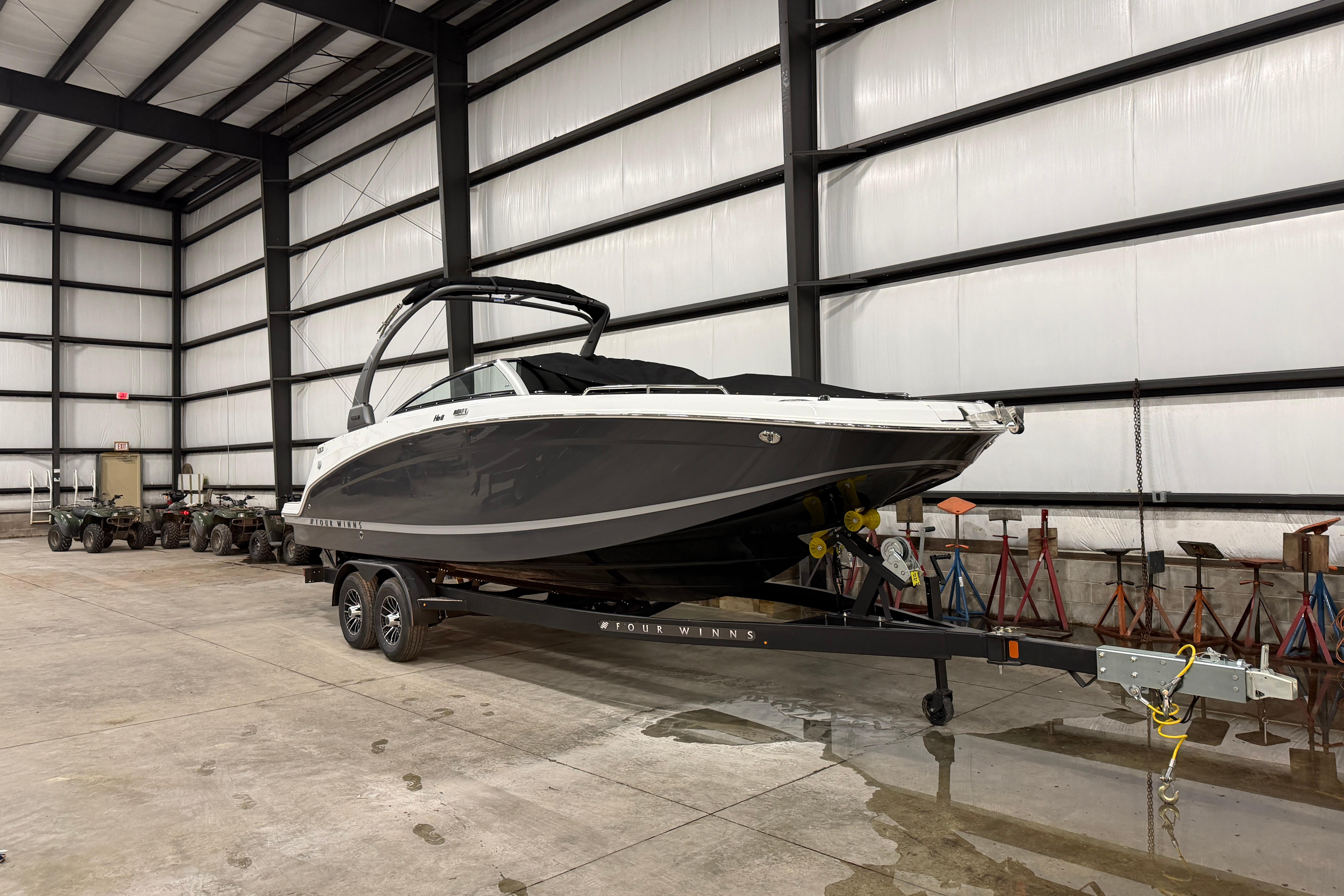 2026 Four Winns HD8