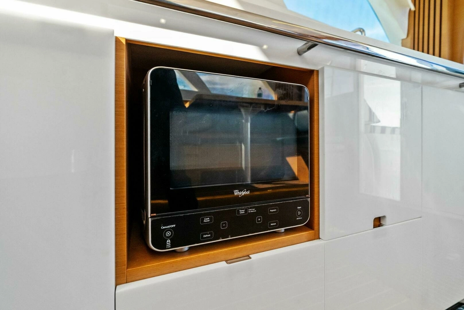 2017 Bertram 35 Flybridge - Image 40
