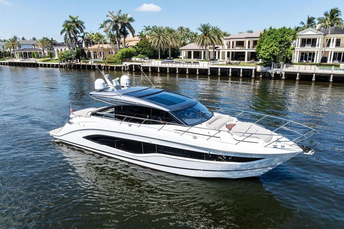 2020 Princess V55